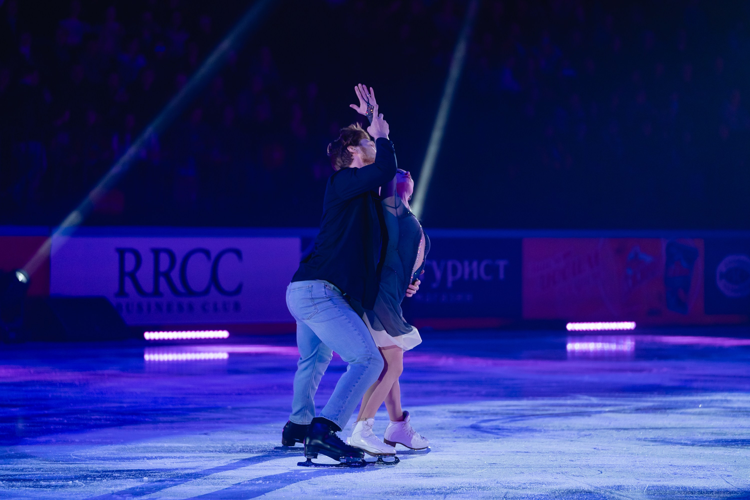 Шоу «Чемпионы на льду» в Новосибирске. Воробьева Ксения — Спортивный и танцевальный фотограф Новосибирск
