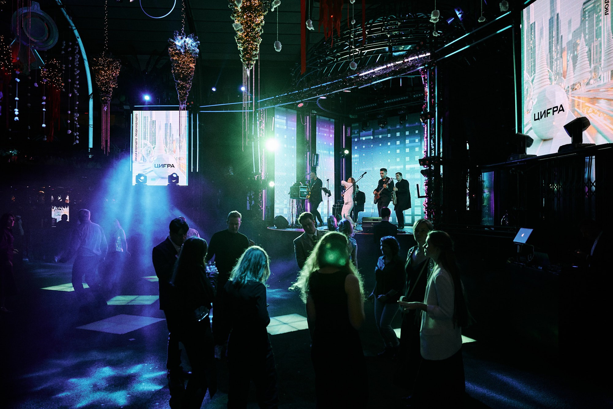 фотограф на корпоративные мероприятия и праздники