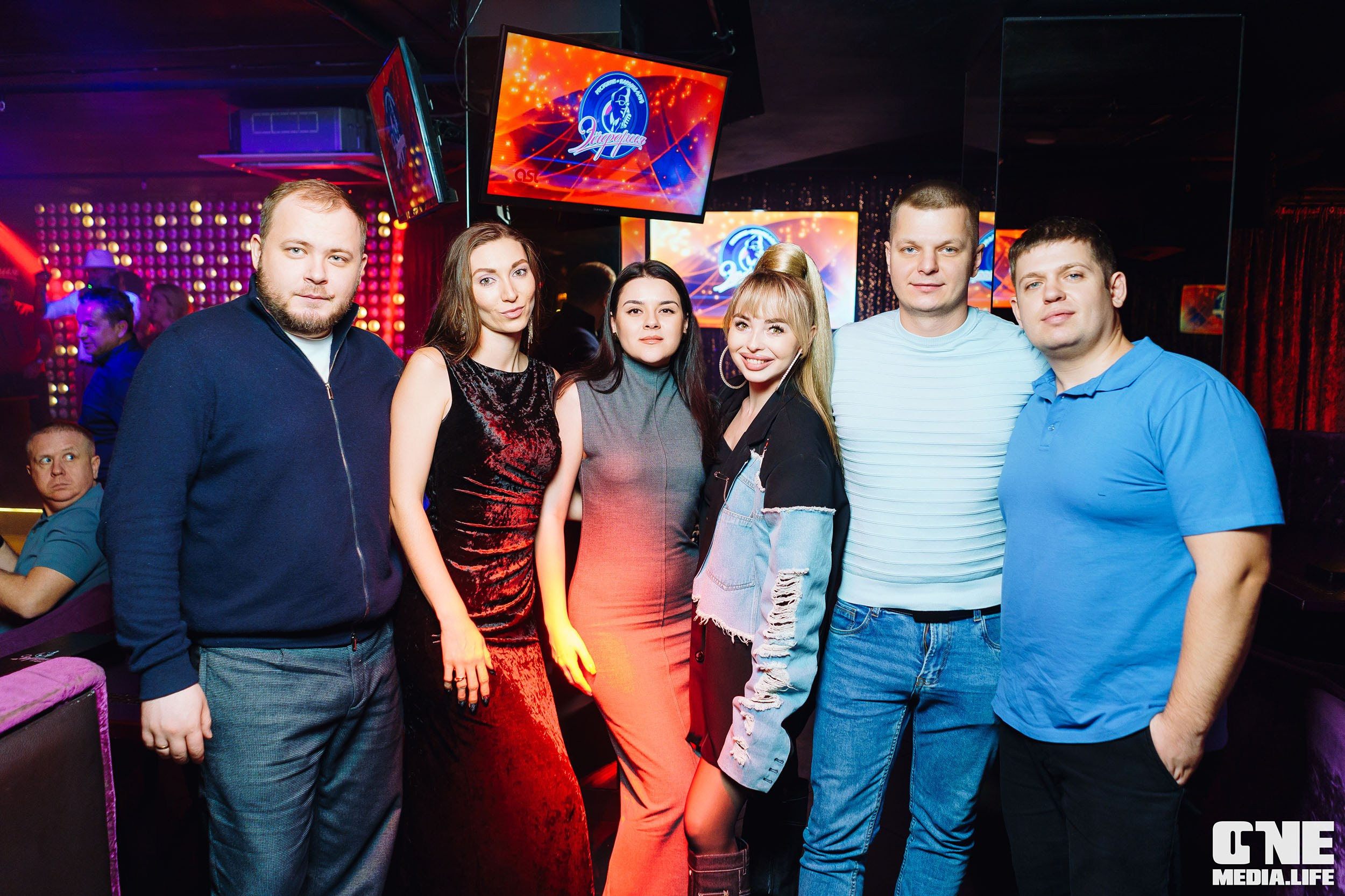 Фоторепортаж из караоке-клуба Эйфория. One Media Life: фоторепортажи, фотоотчеты с мероприятий и заведений