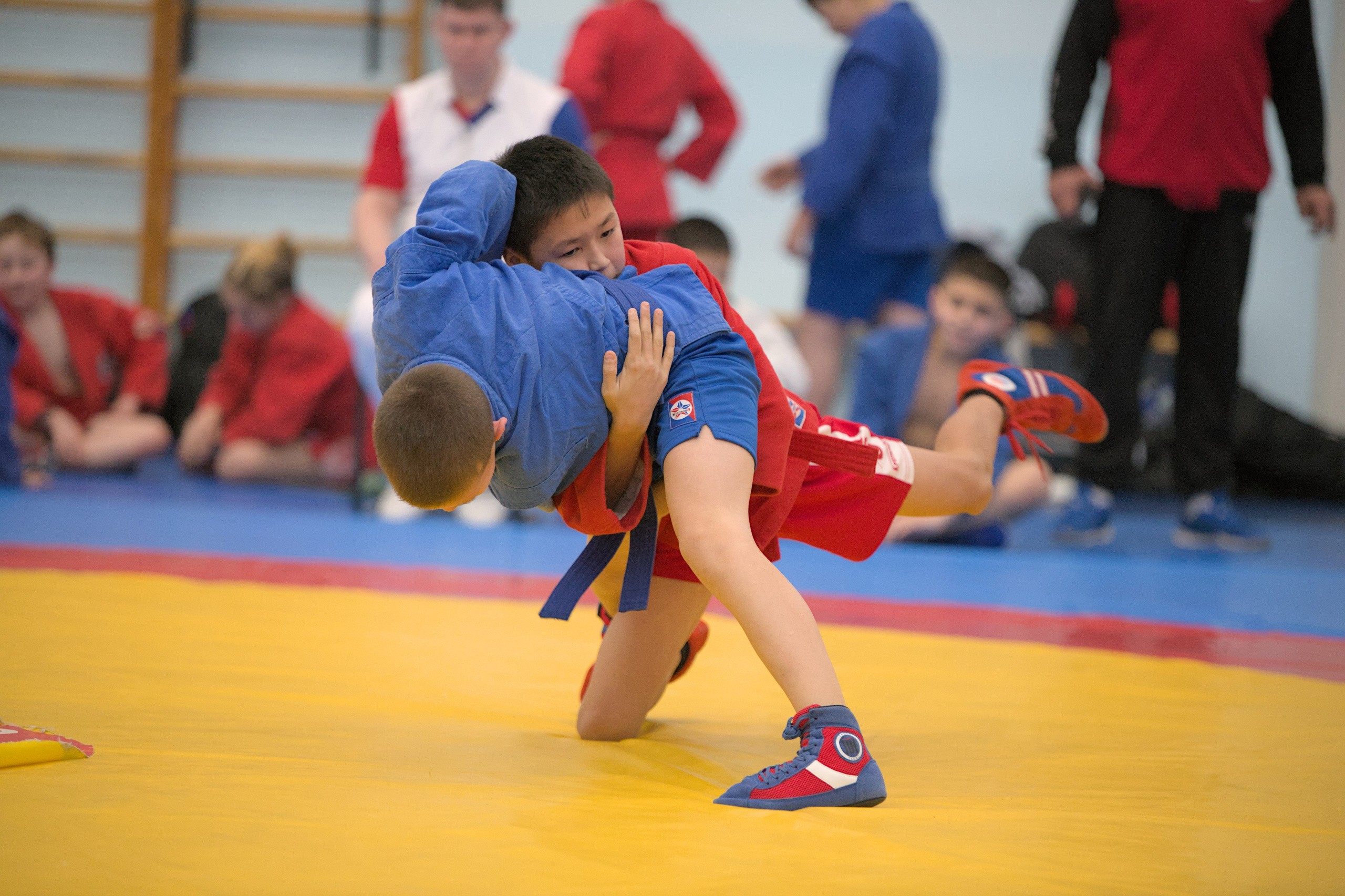 Самбо. Региональные соревнования «Невские звезды». Фото детских спортивных мероприятий и всякое интересное через объектив