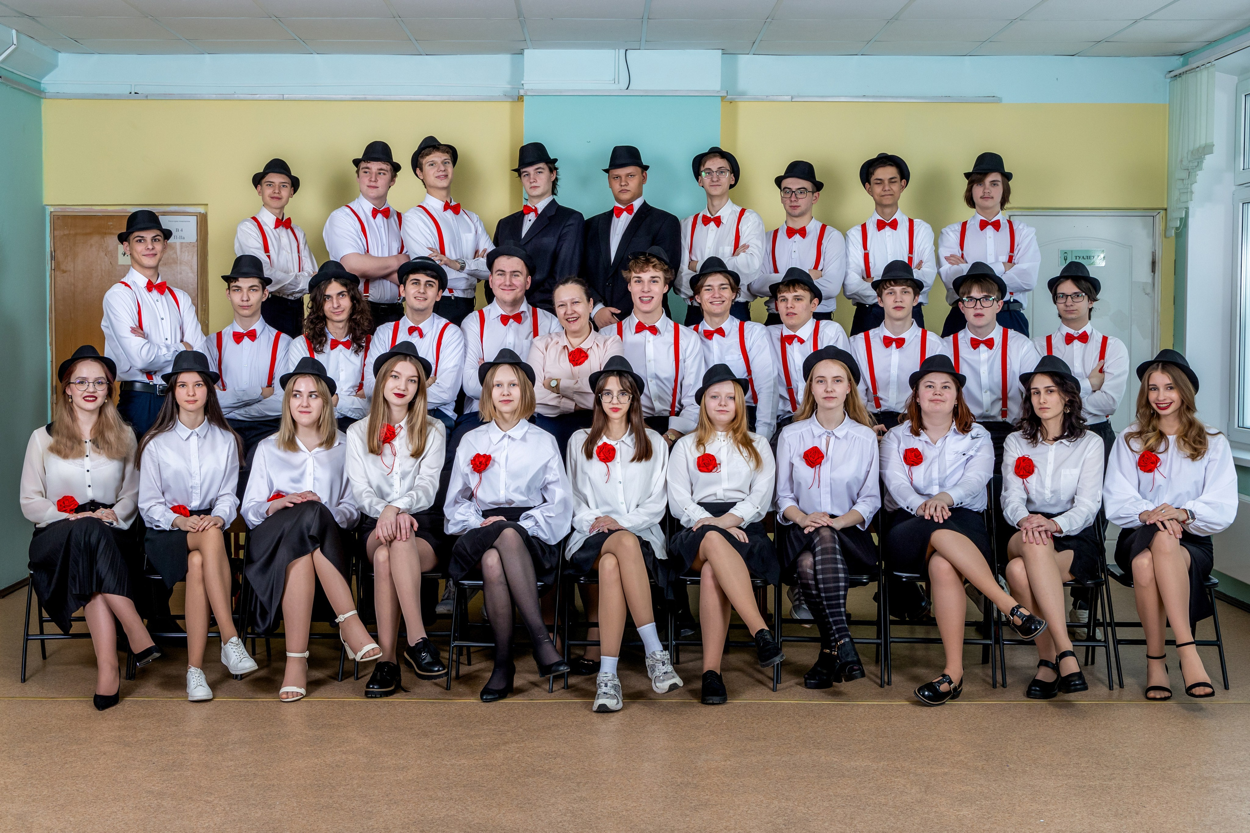 СТАРШАЯ ШКОЛА. Выпускные альбомы Москва Московская область Ирина Чугайнова