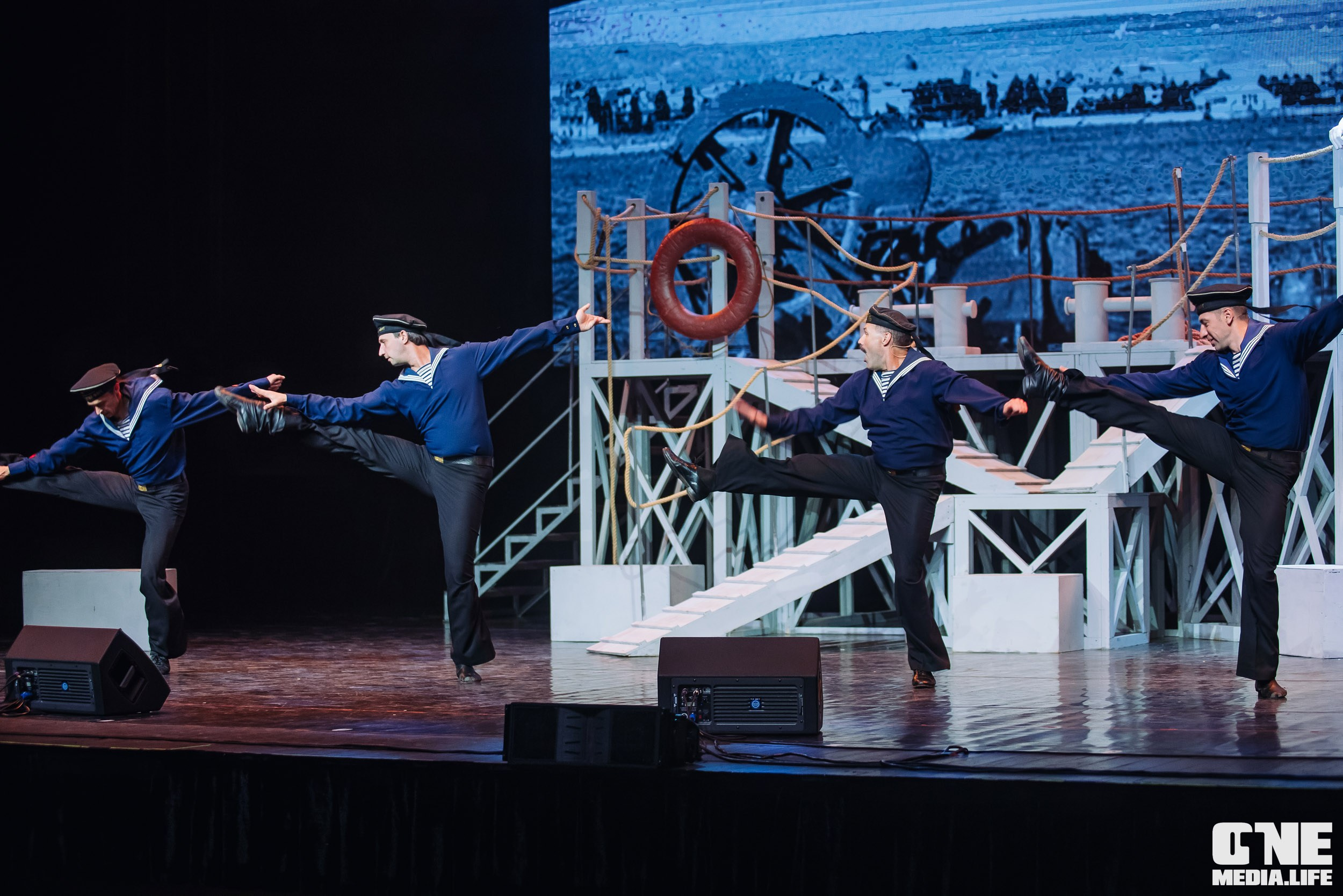 Фоторепортаж из Янтарь Холла. One Media Life: фоторепортажи, фотоотчеты с мероприятий и заведений