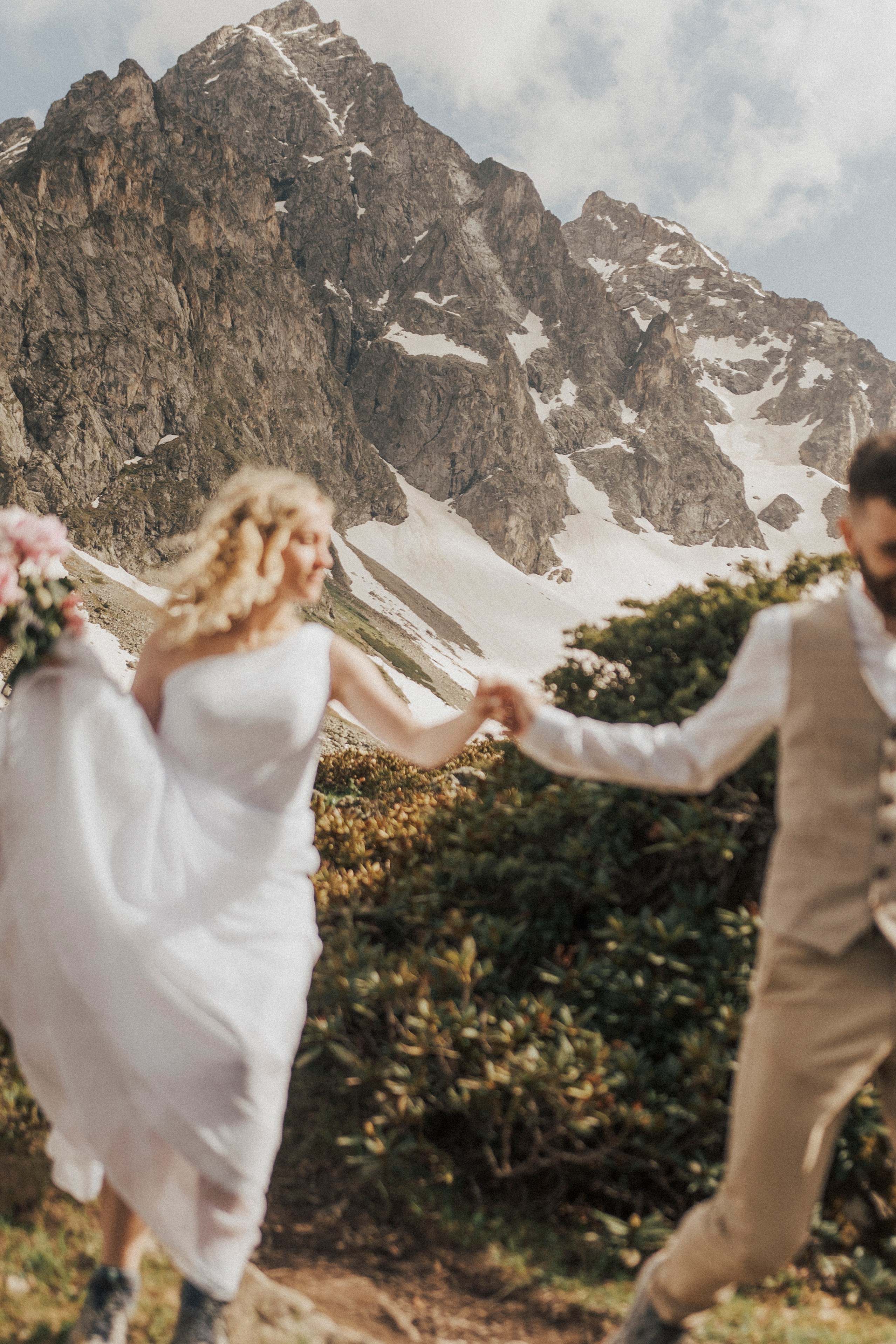 НАША ВЫСОТА 2280. Фотограф Настя Конник | Пятигорск | Эльбрус | Домбай | Архыз | Видеограф КМВ