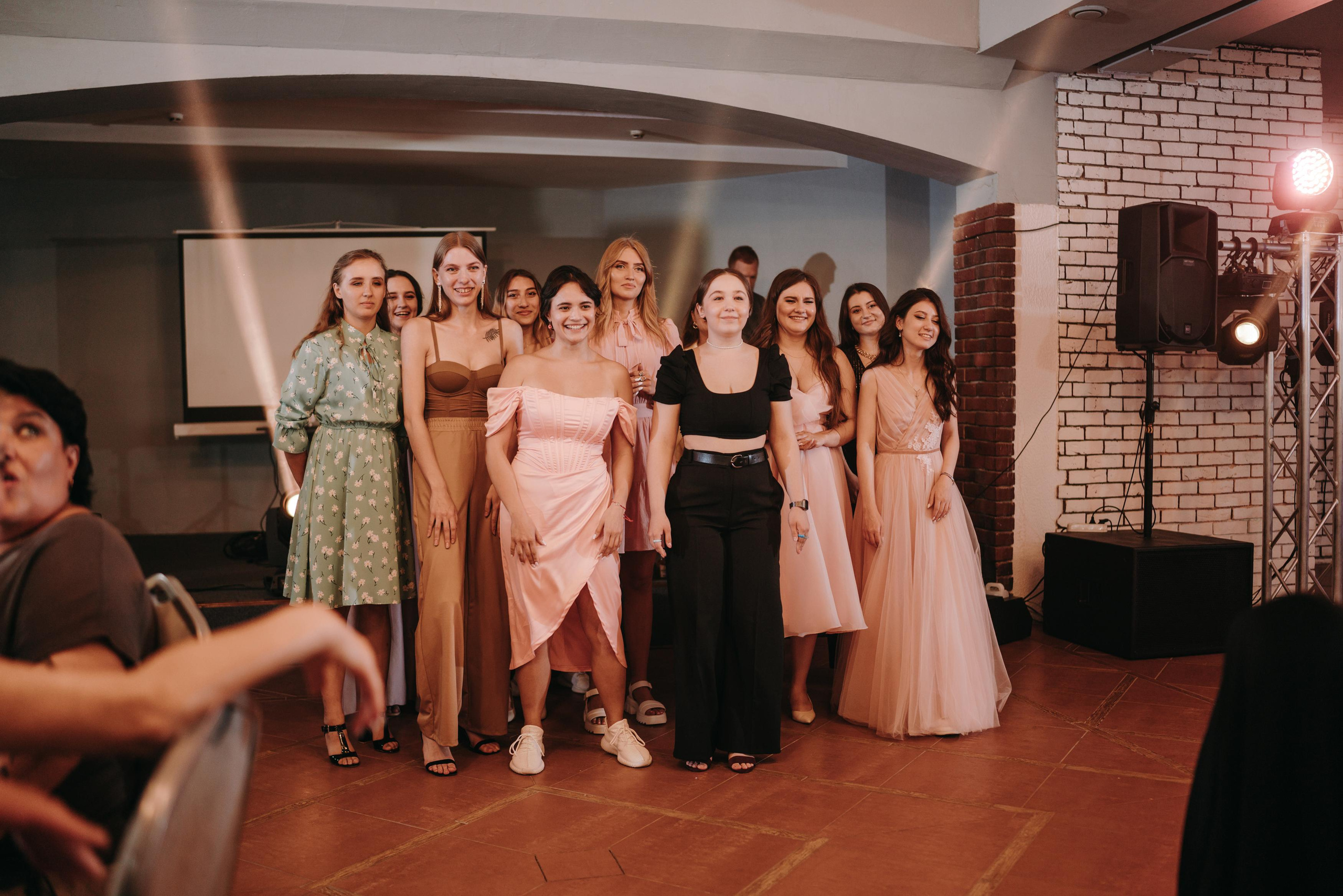 БАНКЕТНЫЙ ЗАЛ, РЕСТОРАН МАЛЕВИЧ, СВАДЕБНЫЙ ФОТОГРАФ УФА, НИКАХ