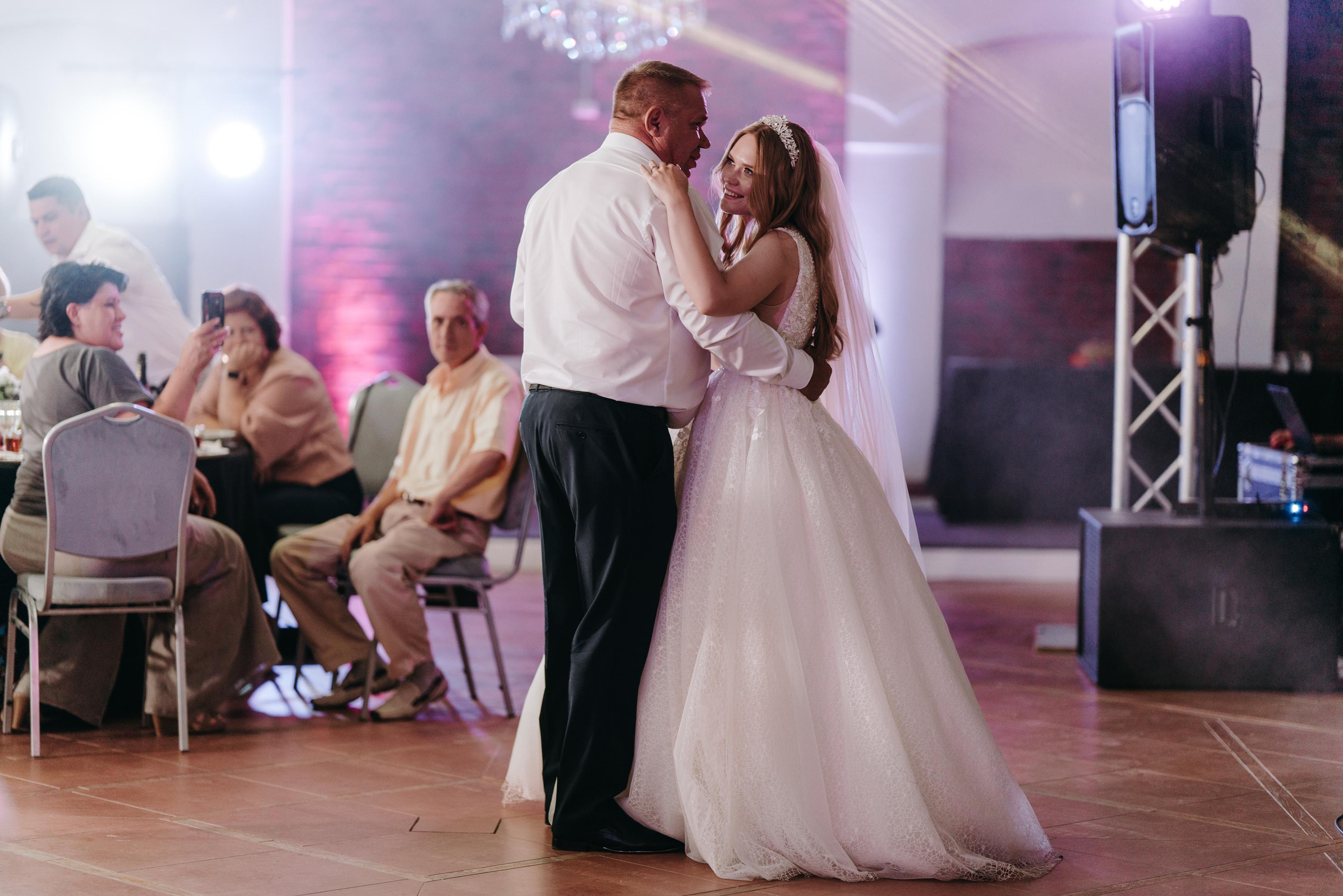 БАНКЕТНЫЙ ЗАЛ, РЕСТОРАН МАЛЕВИЧ, СВАДЕБНЫЙ ФОТОГРАФ УФА, НИКАХ