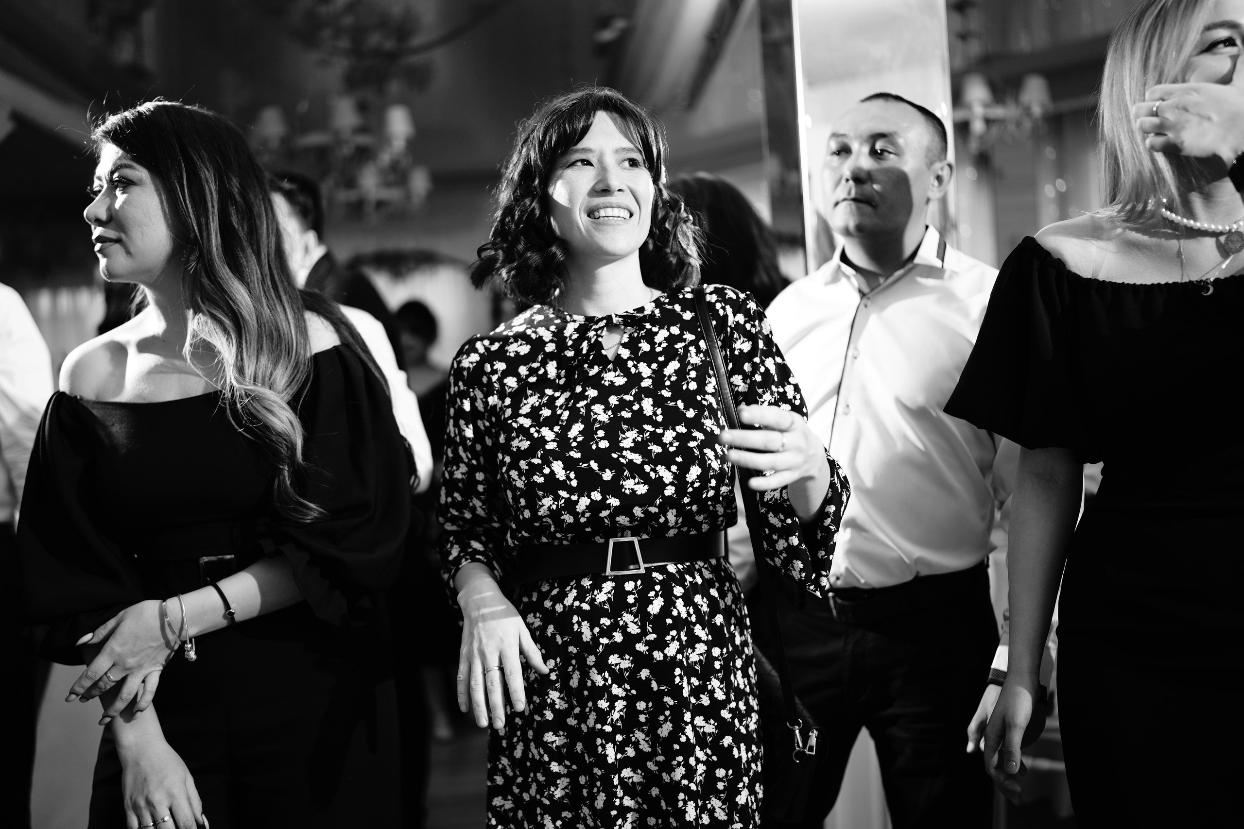 СКАЙ ЛАЙНЖ, ОТЕЛЬ ШЕРАТОН, КИРОВСКИЙ ЗАГС, ФОТОСТУДИЯ КВИН, РЕСТОРАН ШЕРВУД, УФА