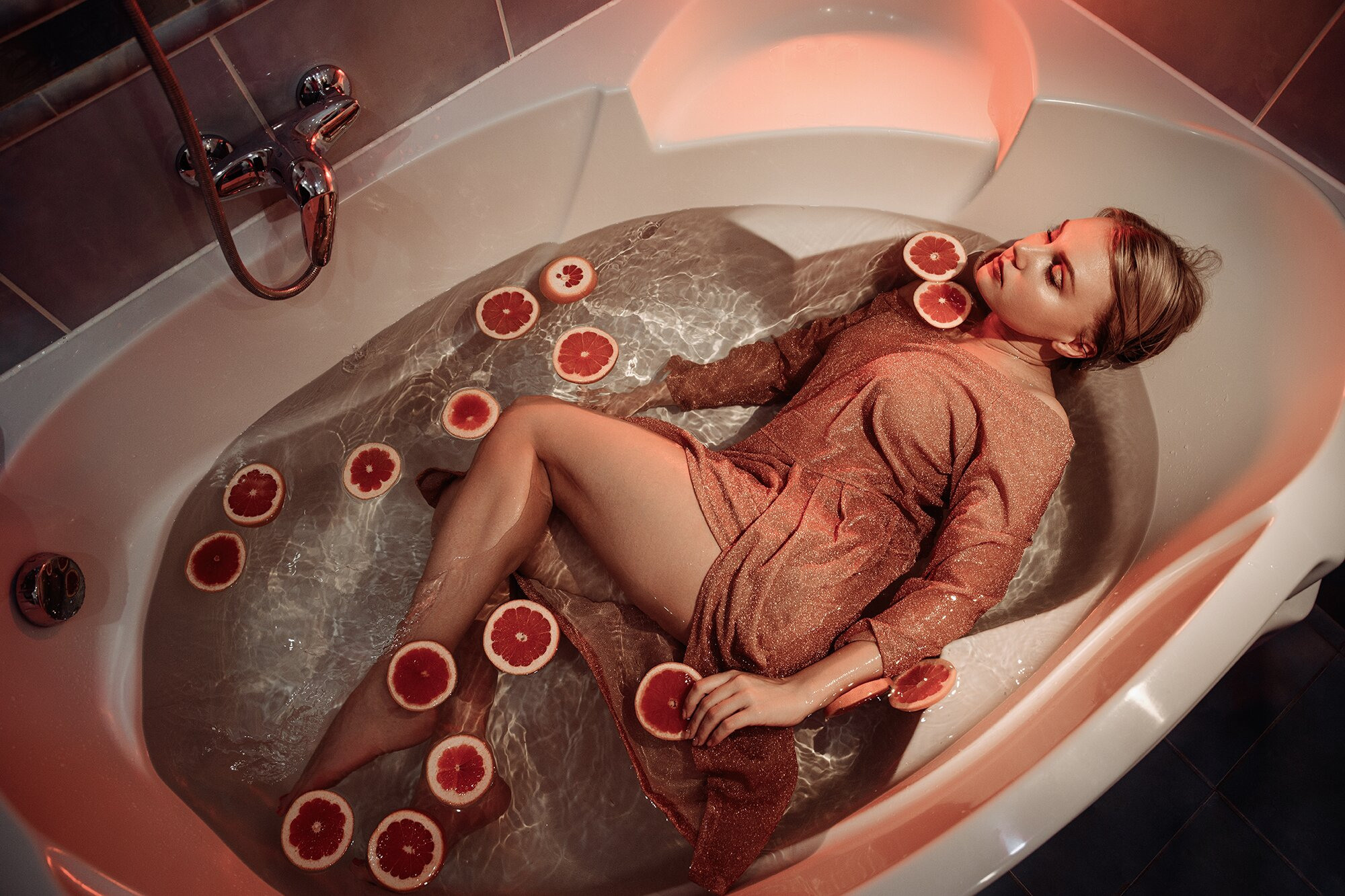 Фотодень в ванной «BATH GLAM». Коваленко Светлана, фотограф в Москве. Концерты, события и люди