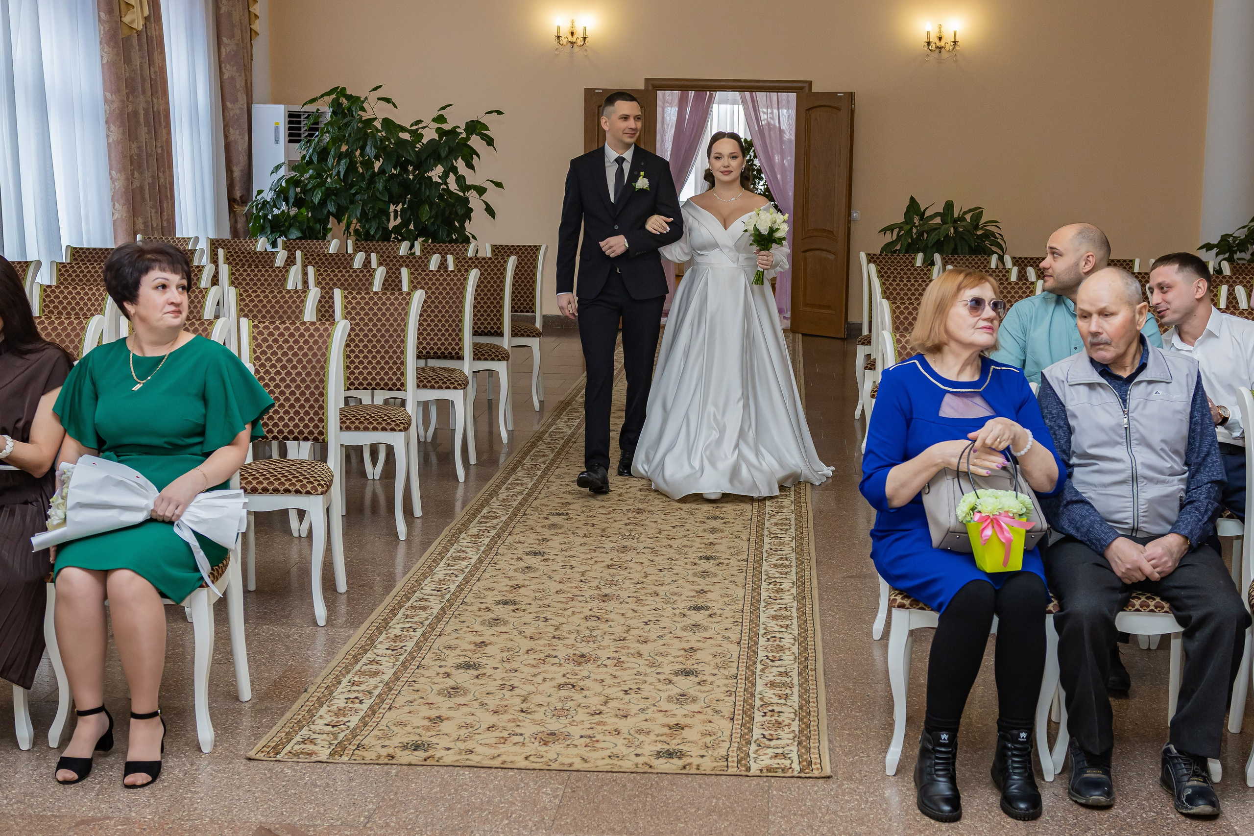 Фотосъёмка свадьбы - центральный загс Омск