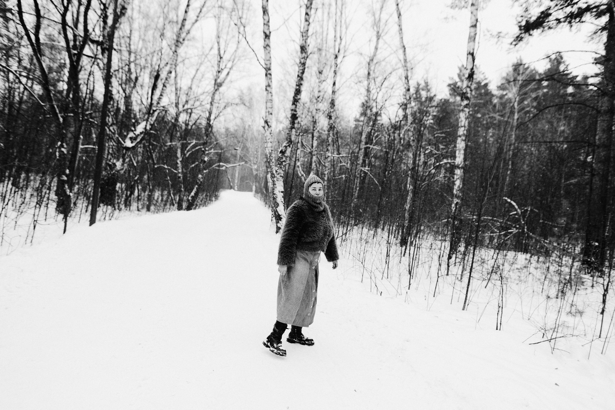 Зимняя фотосессия в Затюменском парке (Тюмень) | Художественная съемка от Daria Mars. Портретный фотограф Тюмень Дарья Мустафина