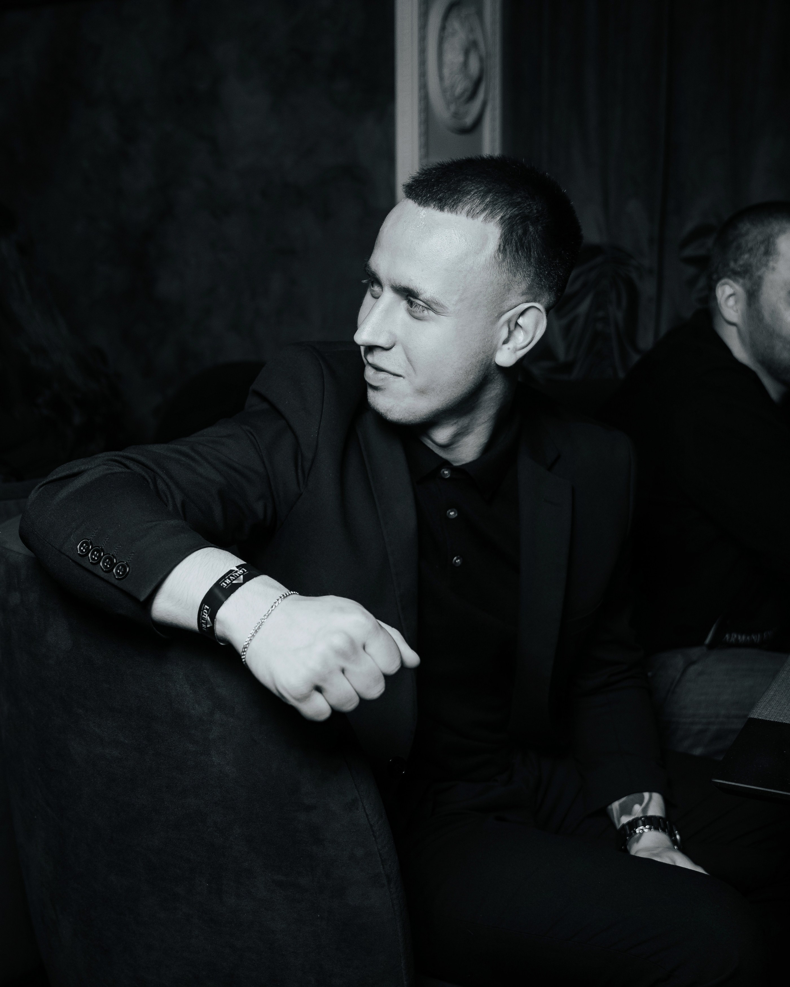 ЛУВР. СВОИ. ФОТООТЧЕТЫ-СОБЫТИЯ-МЕСТА