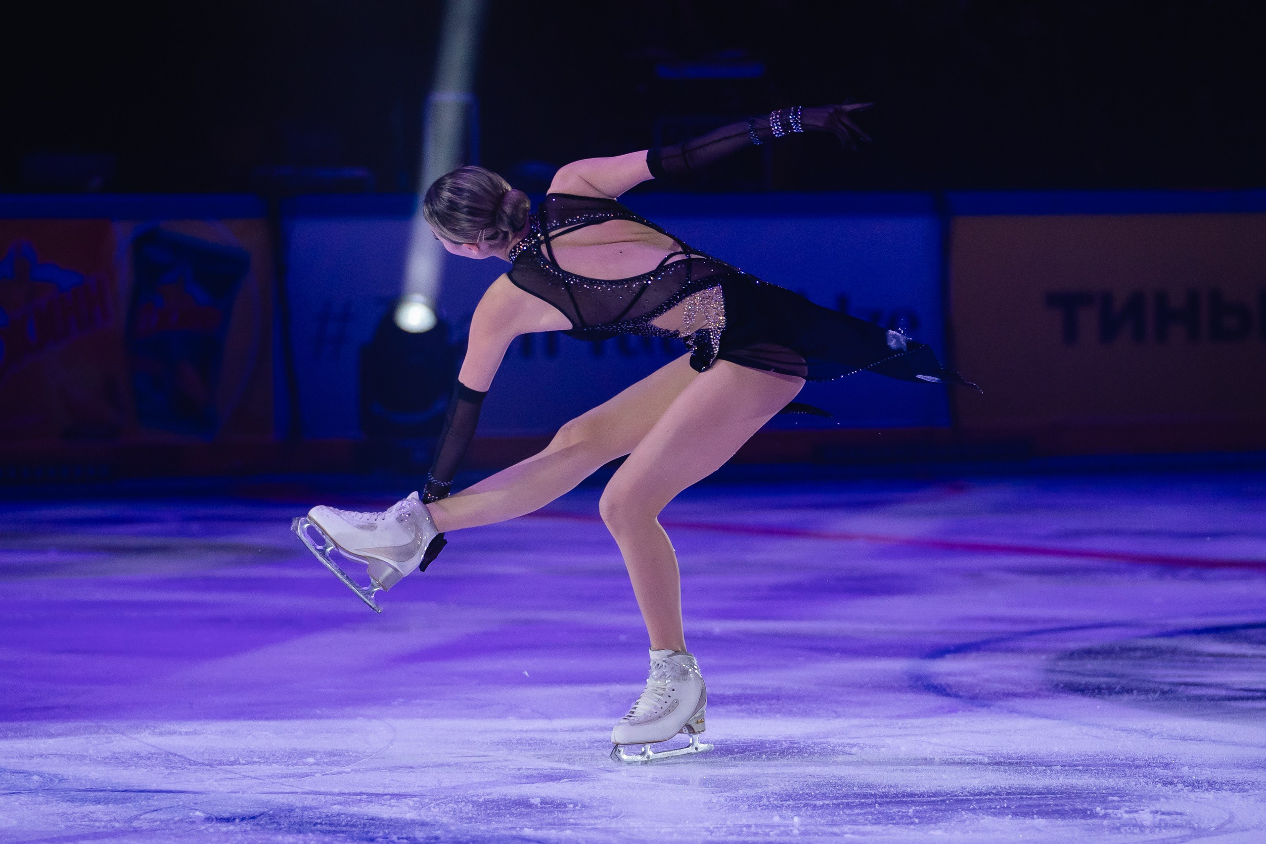 Шоу «Чемпионы на льду» в Новосибирске. Воробьева Ксения — Спортивный и танцевальный фотограф Новосибирск