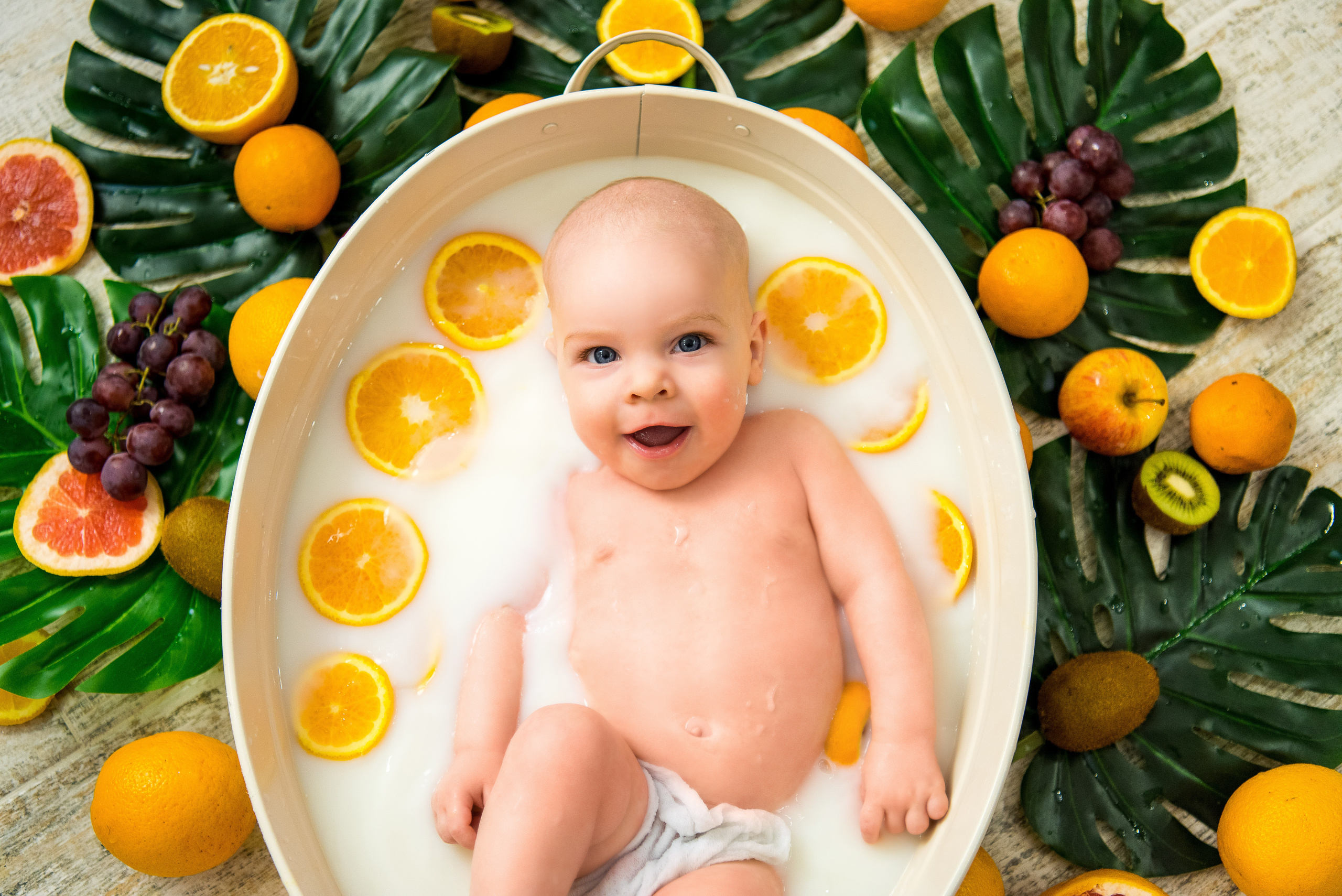 Детские ванночки. Фотограф в Нефтеюганске Мила Аксёнкина