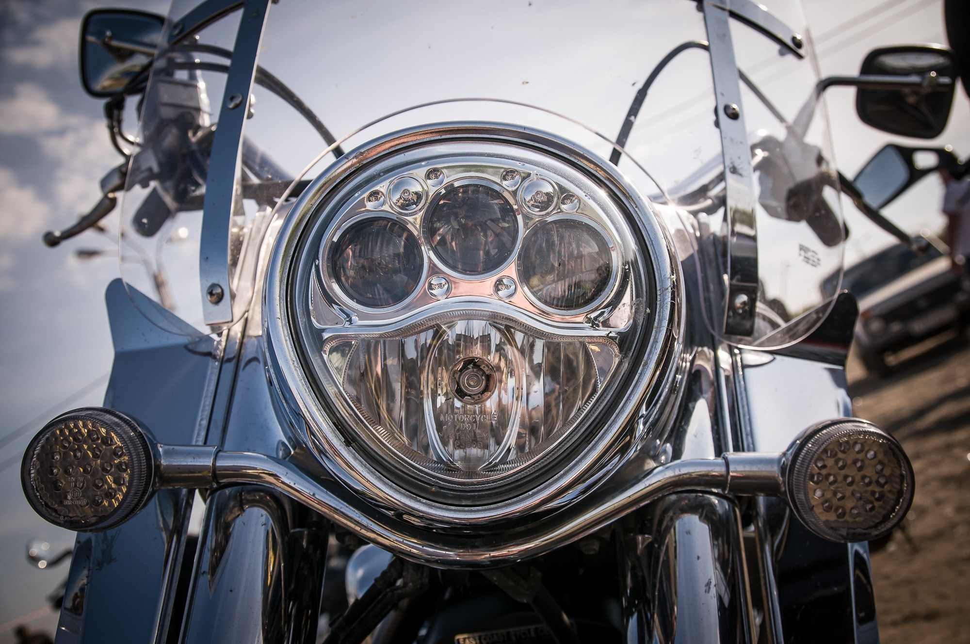 Фара мотоцикла крупным планом