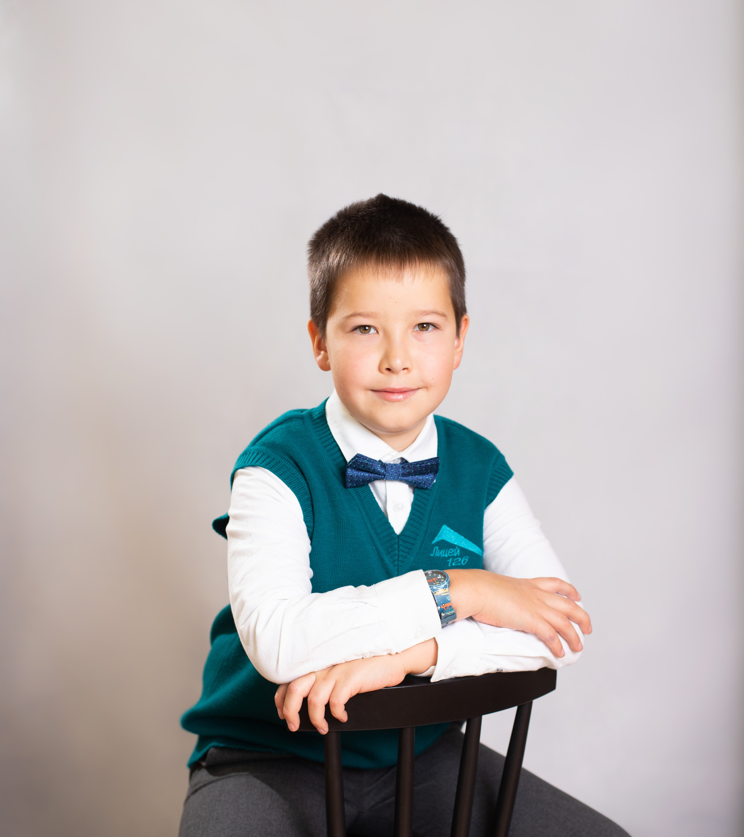 800 руб портретная фотосессия каждого ученика. ВЫПУСКНЫЕ АЛЬБОМЫ для детского сада и школы Санкт-Петербург и Лен. область