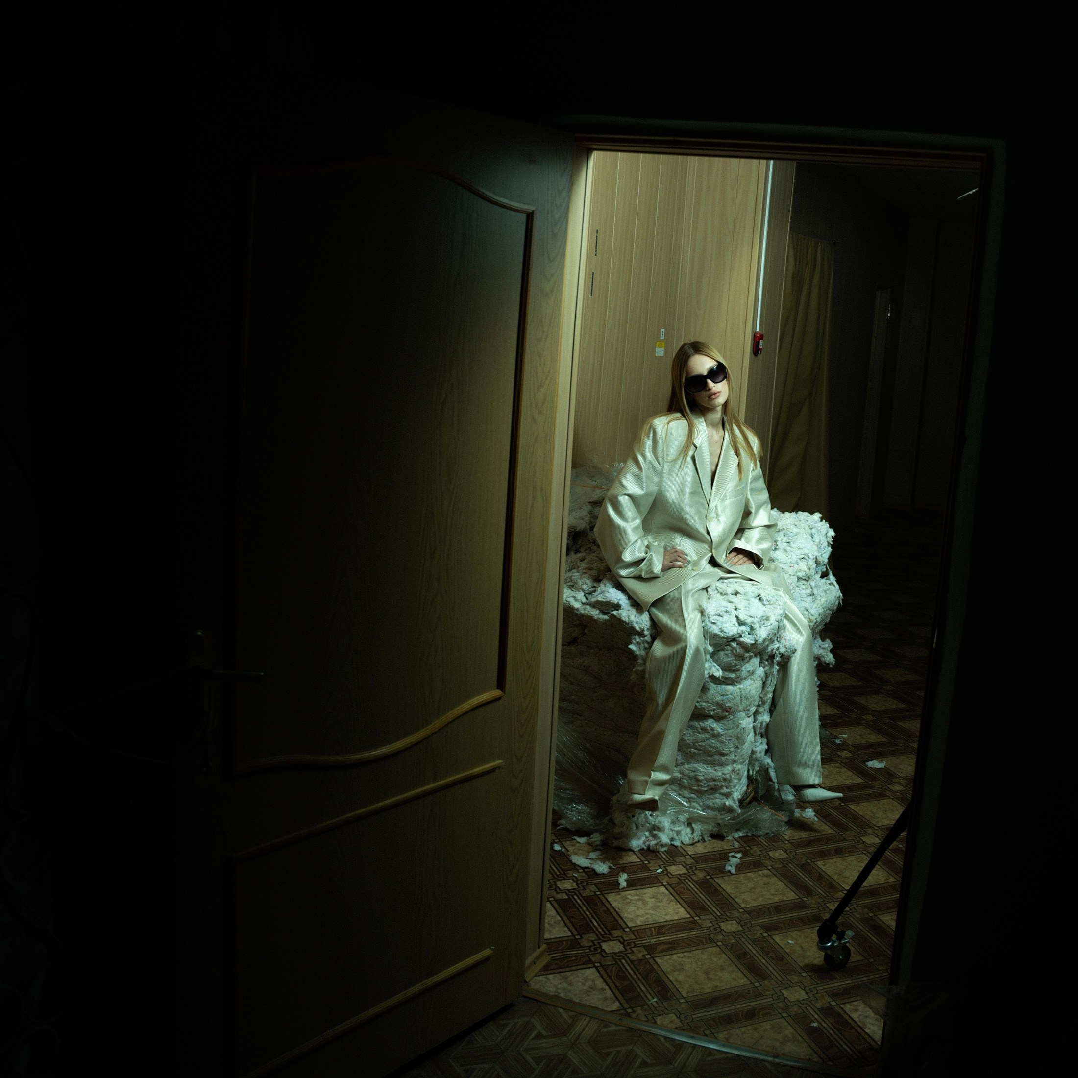 TUTSARKIS — Art Director | Stylist | Photographer