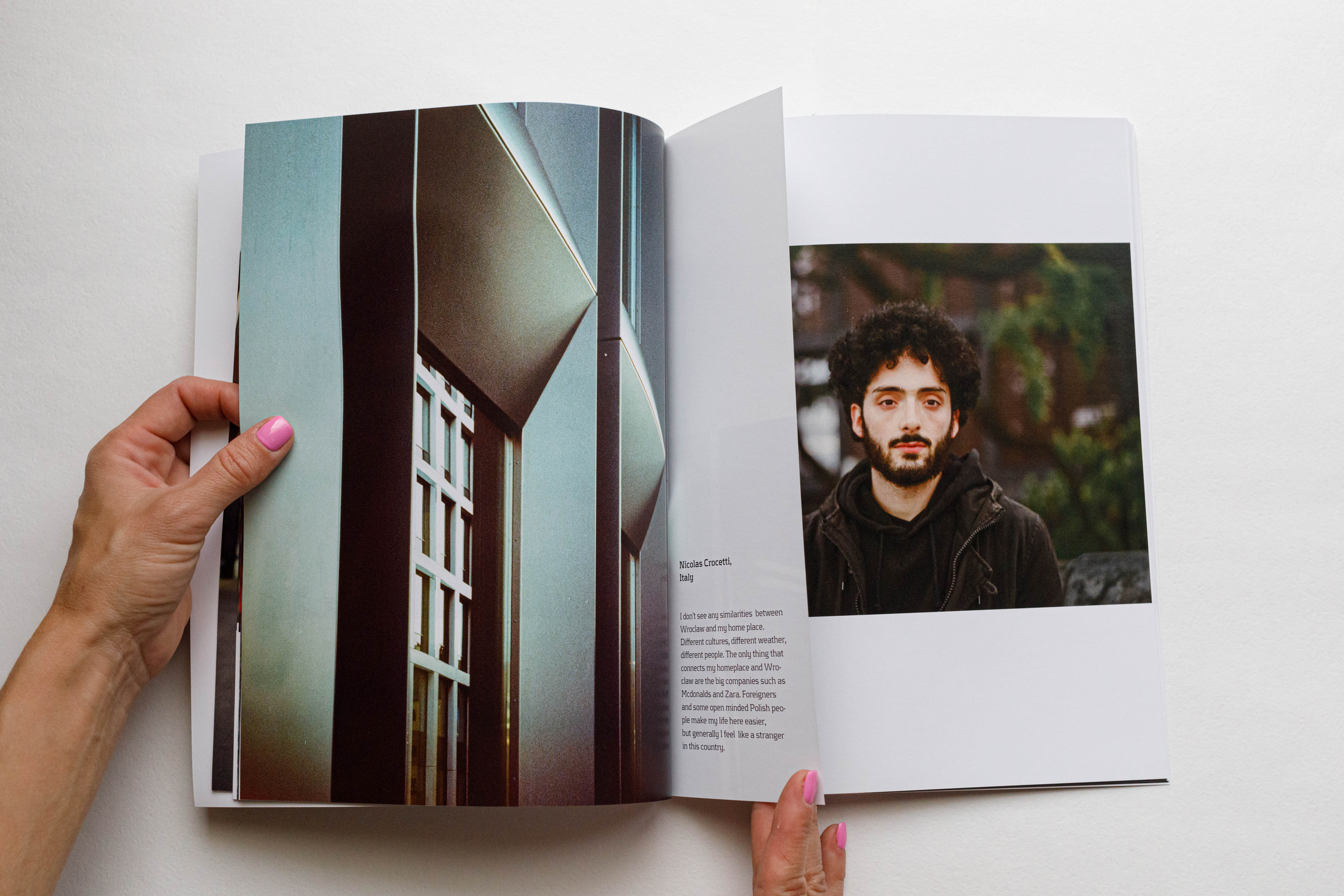 Connecting (photobook). Photographer, Documentary and Art