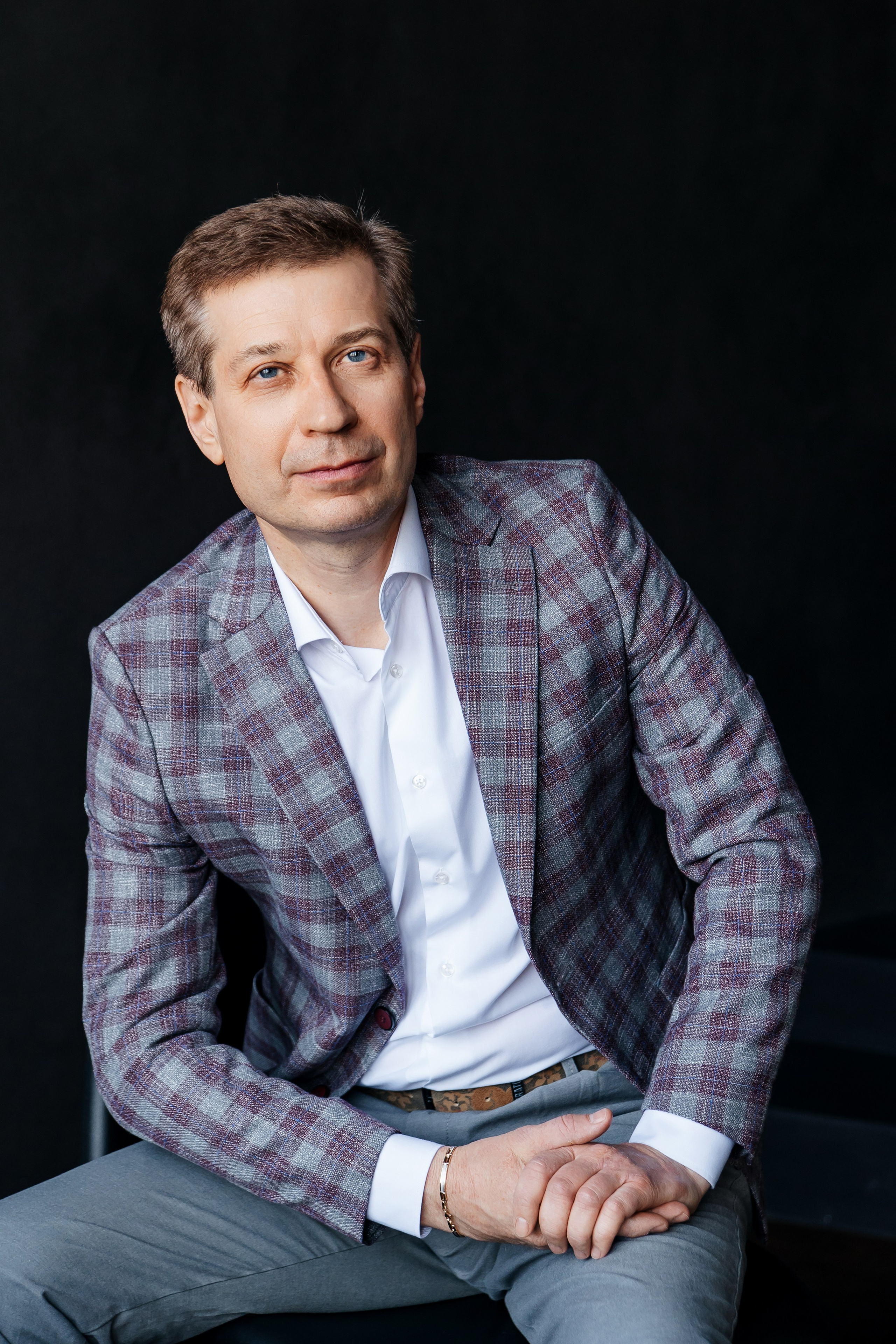 Съёмка для адвокатской конторы. Свадебный, семейный фотограф, контент съёмка. Екатеринбург. Елена Граф