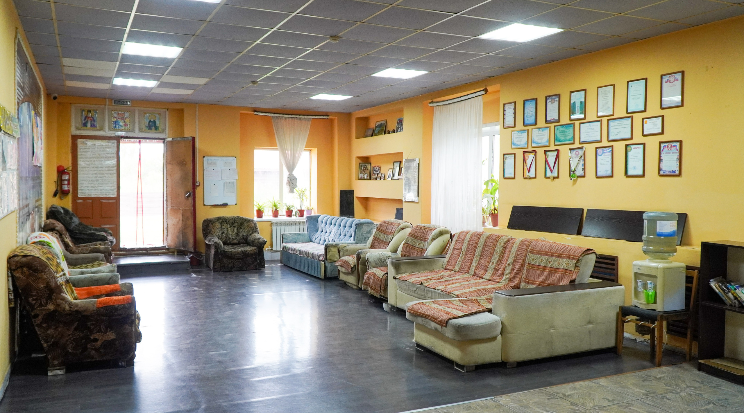 Фото/видео материалы. Помощь наркозависимым