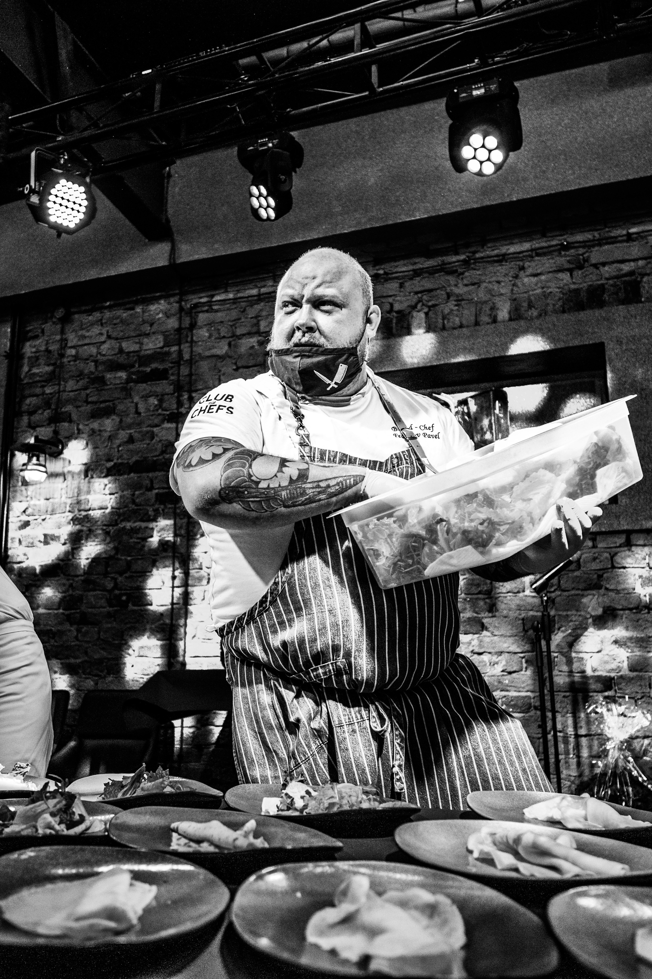 Гастроужин от шеф-повара Павла Федотова и Юлии КириченкоАнонс съемки. Коммерческий фотограф в Москве Билуши Василиса