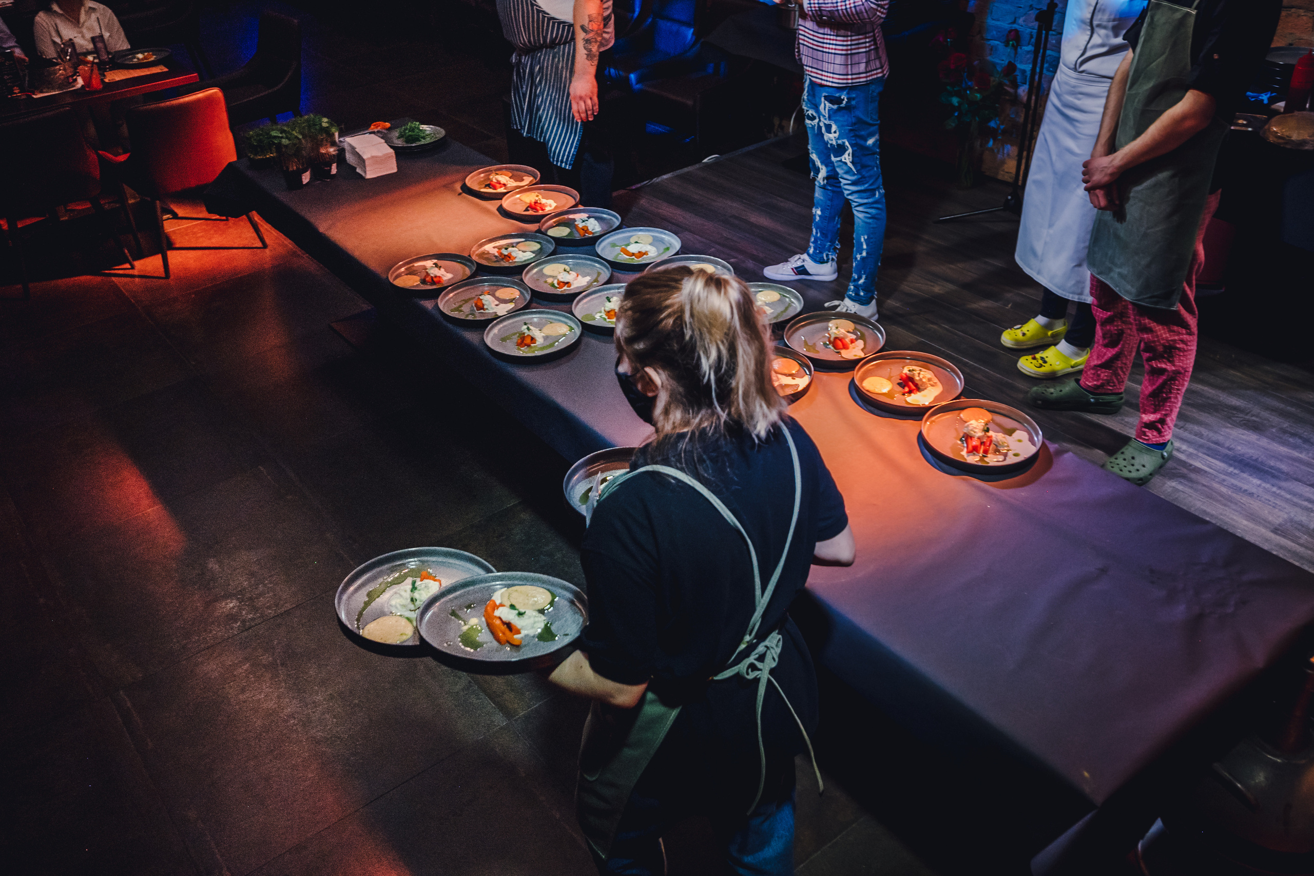 Гастроужин от шеф-повара Павла Федотова и Юлии КириченкоАнонс съемки. Коммерческий фотограф в Москве Билуши Василиса