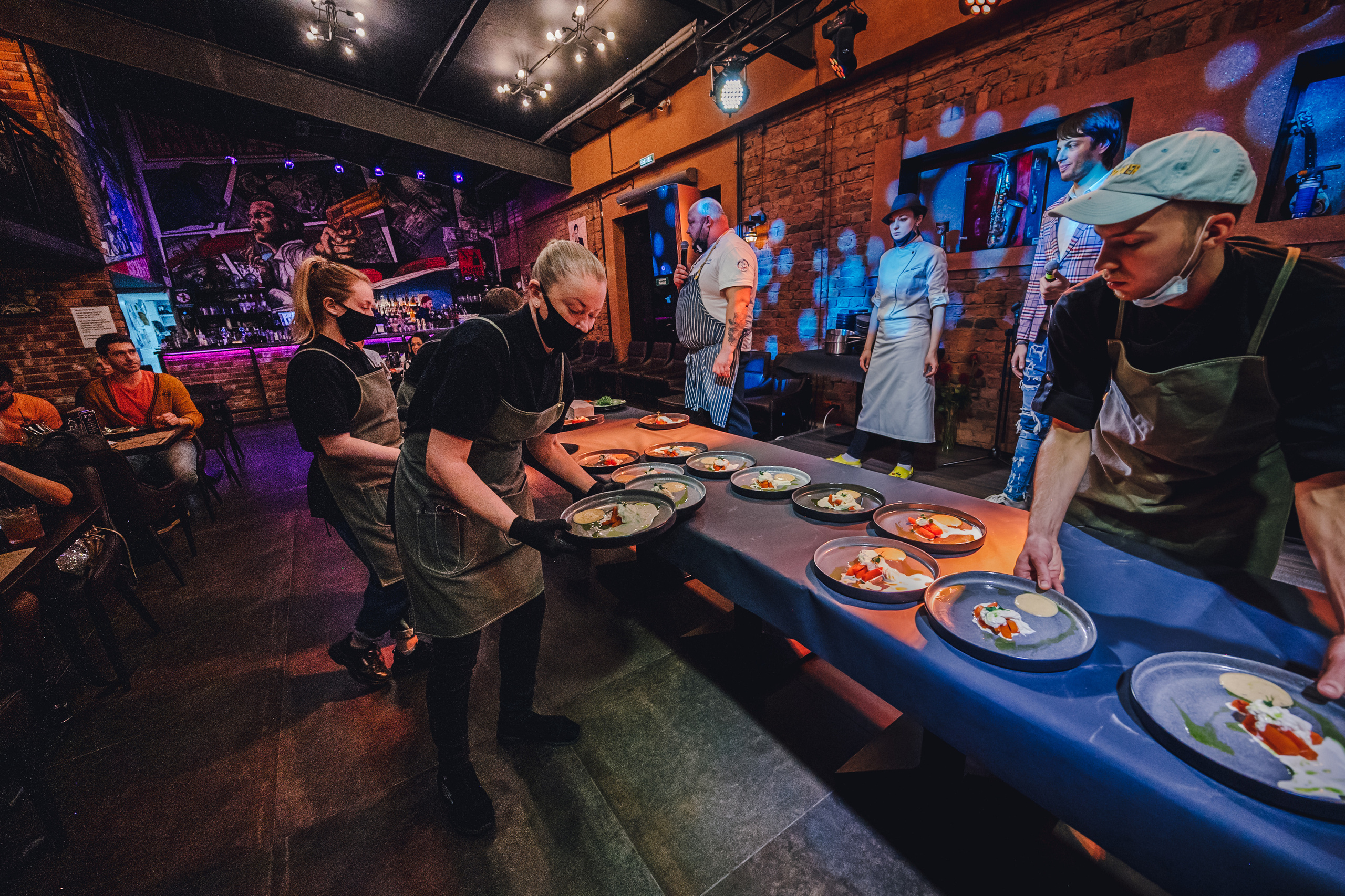 Гастроужин от шеф-повара Павла Федотова и Юлии КириченкоАнонс съемки. Коммерческий фотограф в Москве Билуши Василиса