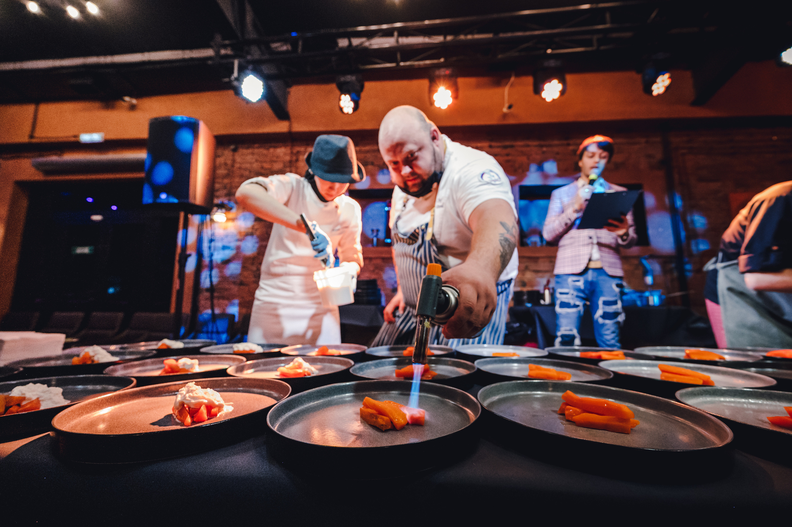 Гастроужин от шеф-повара Павла Федотова и Юлии КириченкоАнонс съемки. Коммерческий фотограф в Москве Билуши Василиса