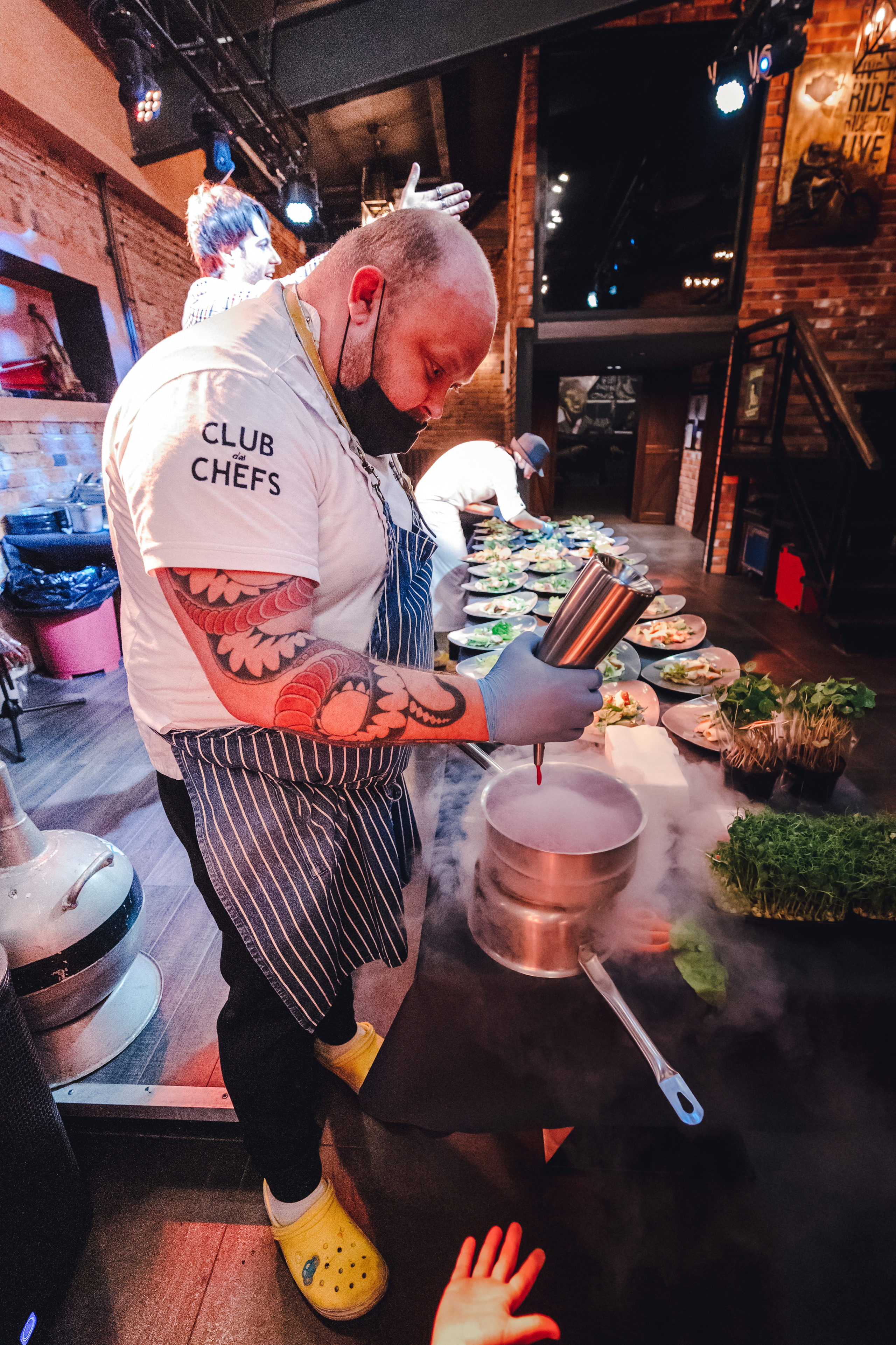 Гастроужин от шеф-повара Павла Федотова и Юлии КириченкоАнонс съемки. Коммерческий фотограф в Москве Билуши Василиса