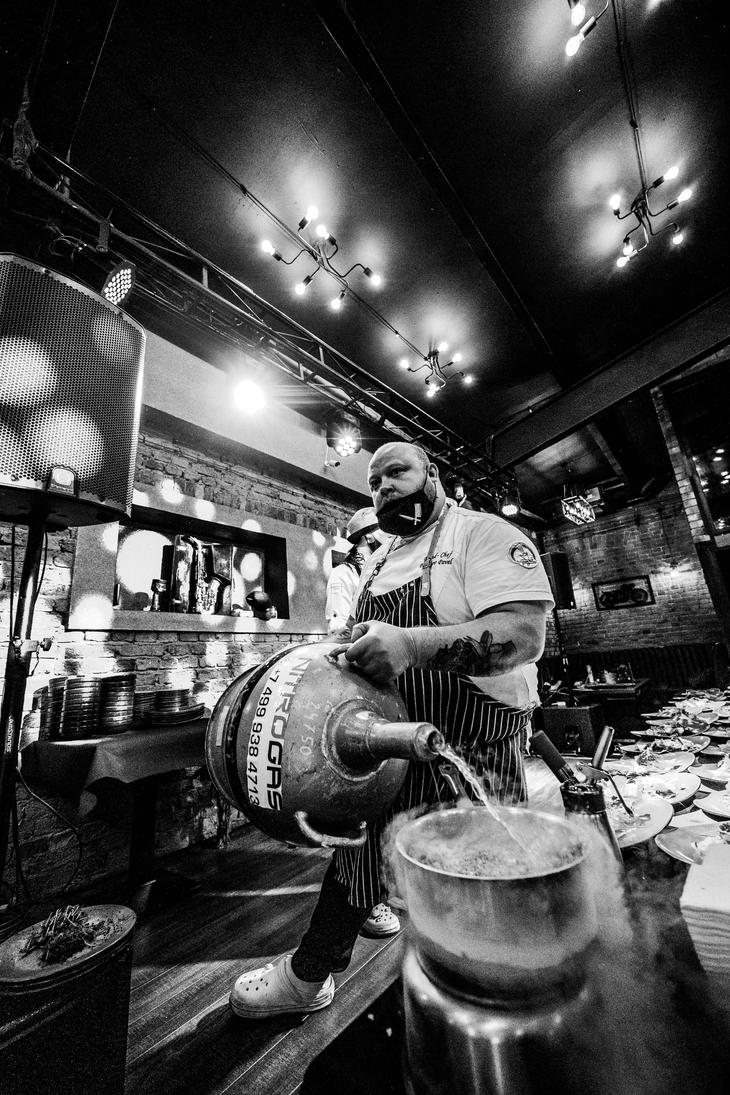 Гастроужин от шеф-повара Павла Федотова и Юлии КириченкоАнонс съемки. Коммерческий фотограф в Москве Билуши Василиса