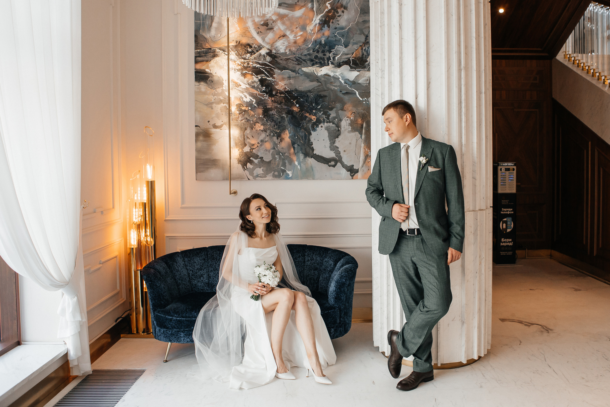 Свадебная фотосессия в отеле Marriott Imperial Plaza