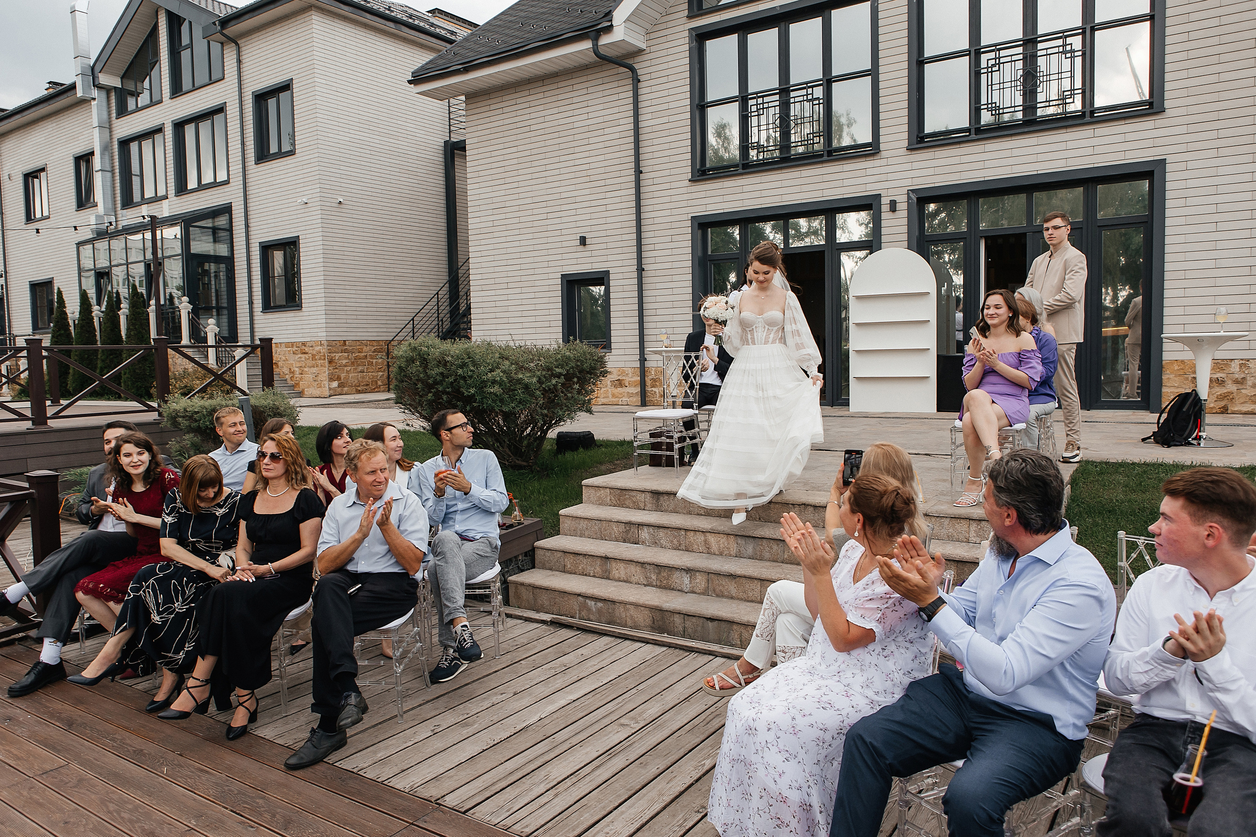 Выездная церемония в Теплица-парк. Свадебный фотограф в Москве Дарья Олендарёва