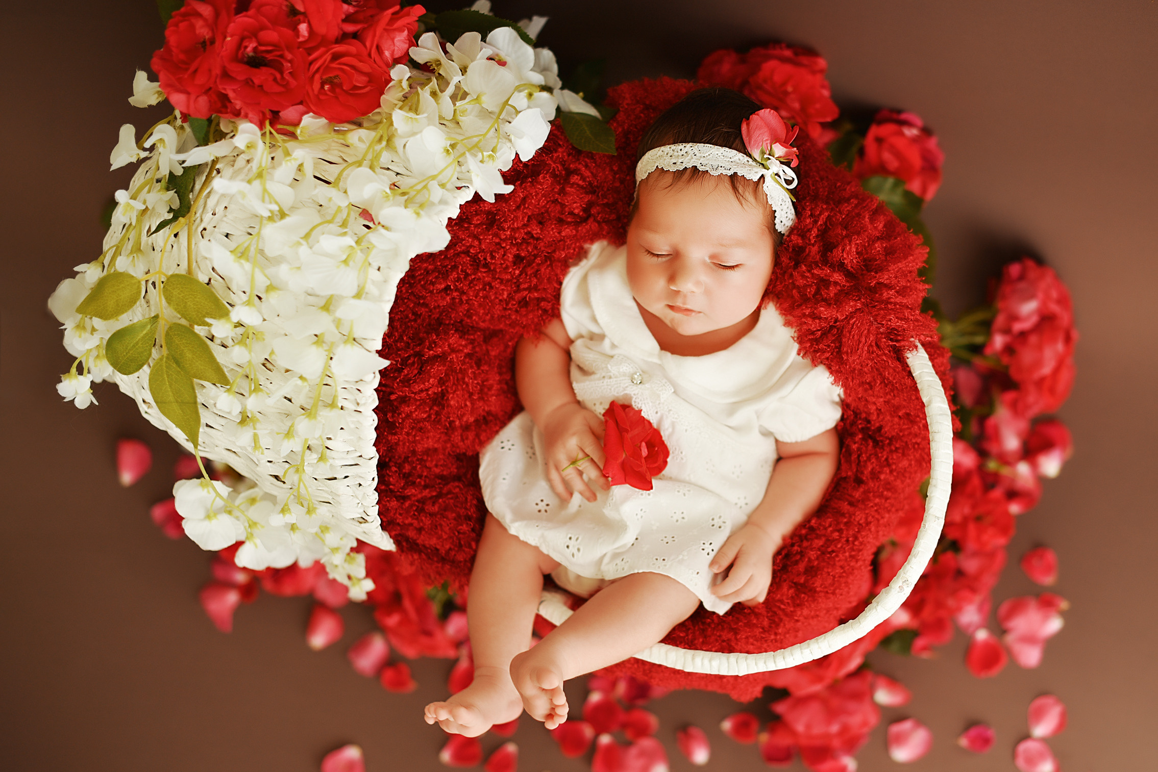 Ульяночка — милашке 20 дней. Фотограф беременности и новорожденных малышей Анастасия Никитина