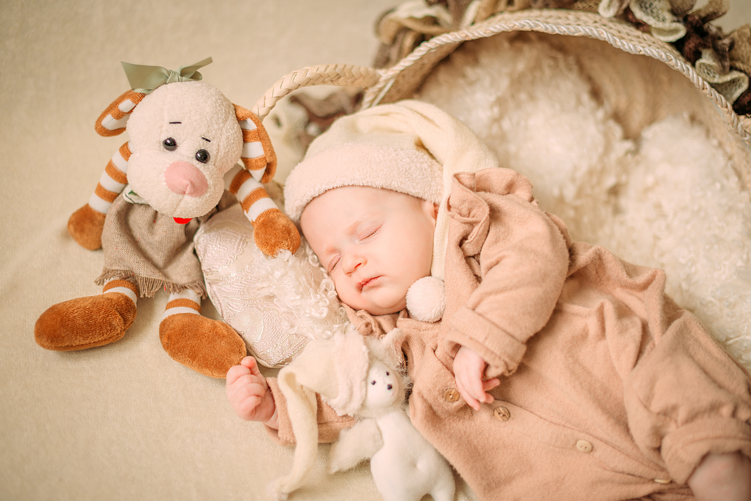 Полиночка. Фотограф беременности и новорожденных малышей Анастасия Никитина