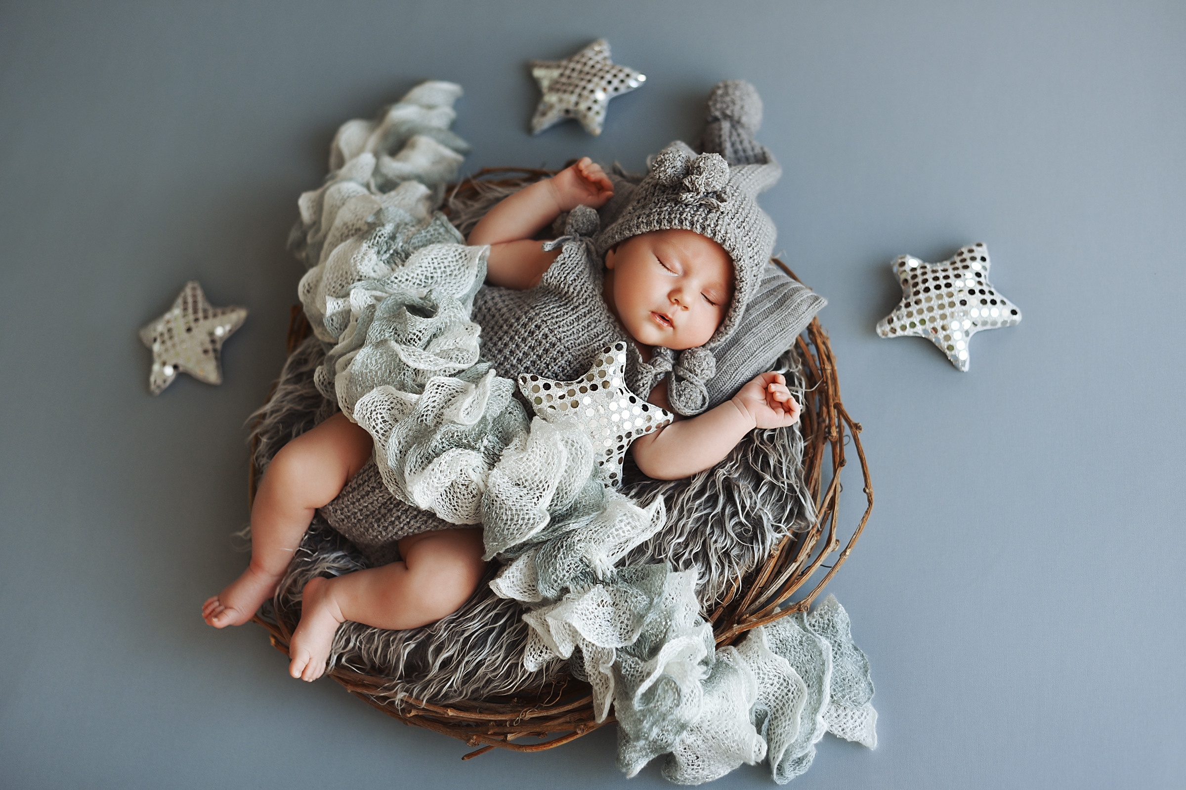 Ульяночка — милашке 20 дней. Фотограф беременности и новорожденных малышей Анастасия Никитина