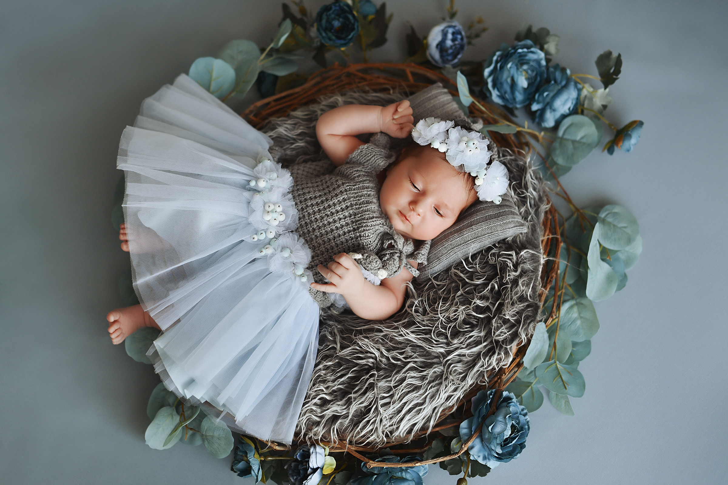 Ульяночка — милашке 20 дней. Фотограф беременности и новорожденных малышей Анастасия Никитина