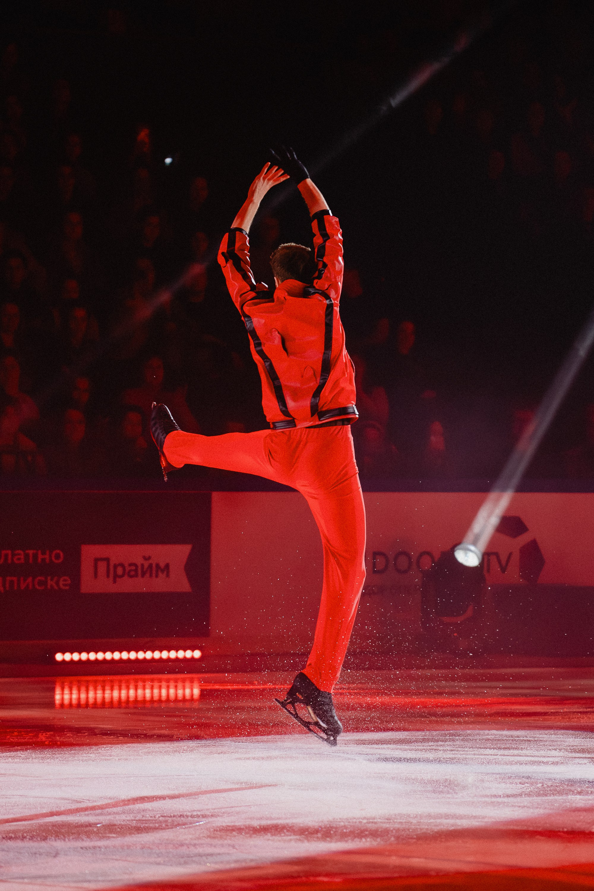 Шоу Этери Тутберидзе в Новосибирске. Воробьева Ксения — Спортивный и танцевальный фотограф Новосибирск