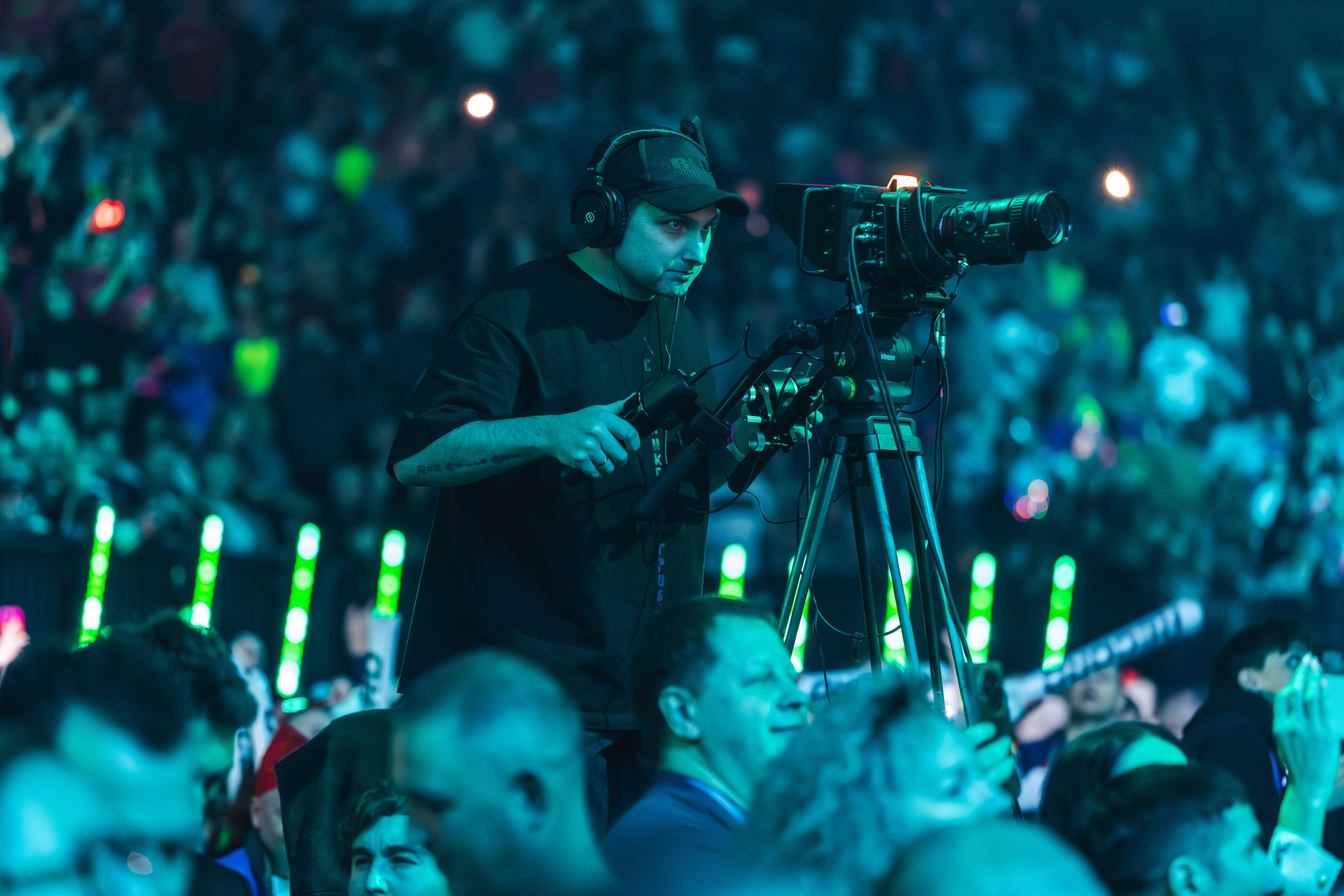 Superdiskoteka 90. Svyatoslav Bunkov | photographer