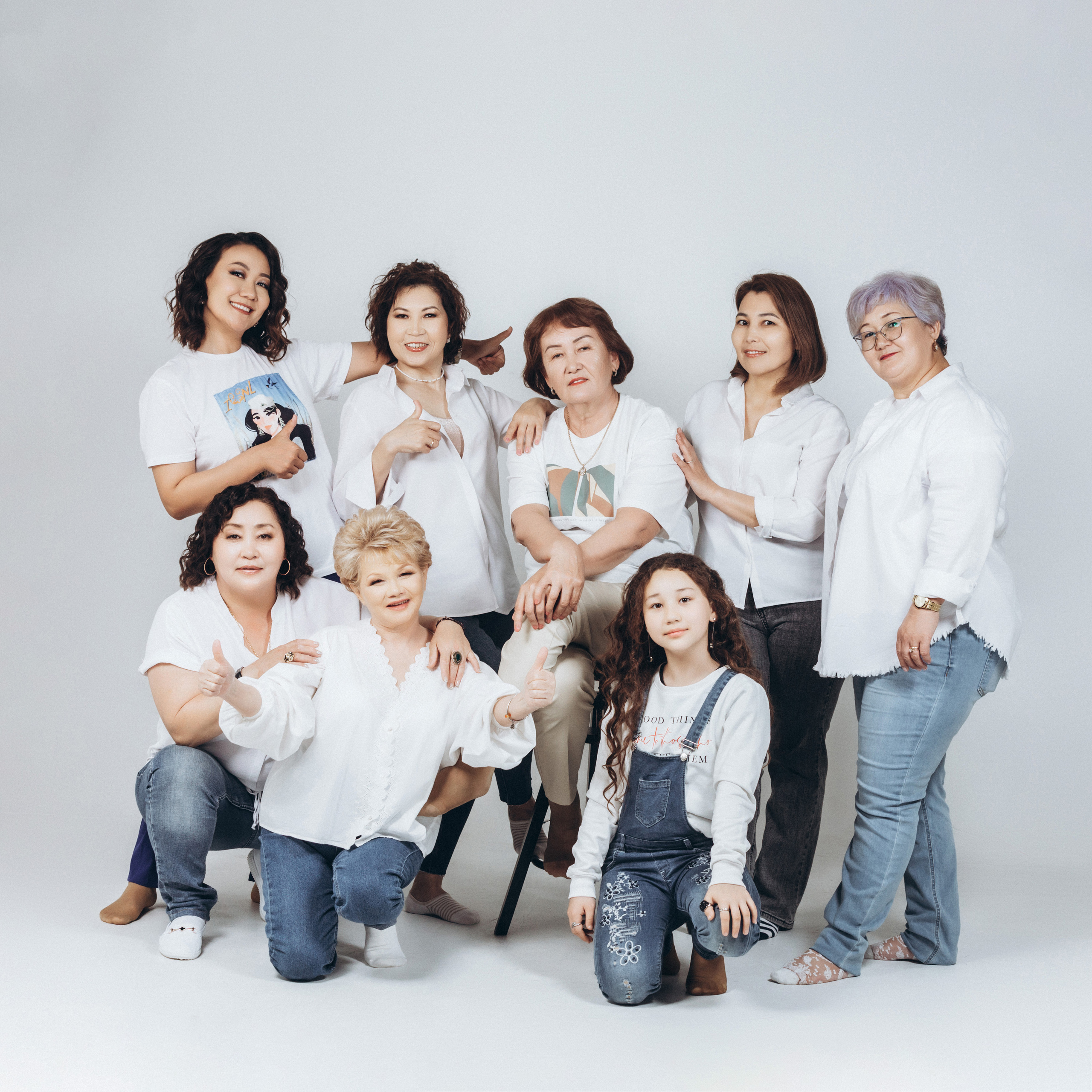 Фотосессия команды компании NL в Атырау (топ лидер в Атырау Куралай). Фотограф в Атырау Максим Стадниченко