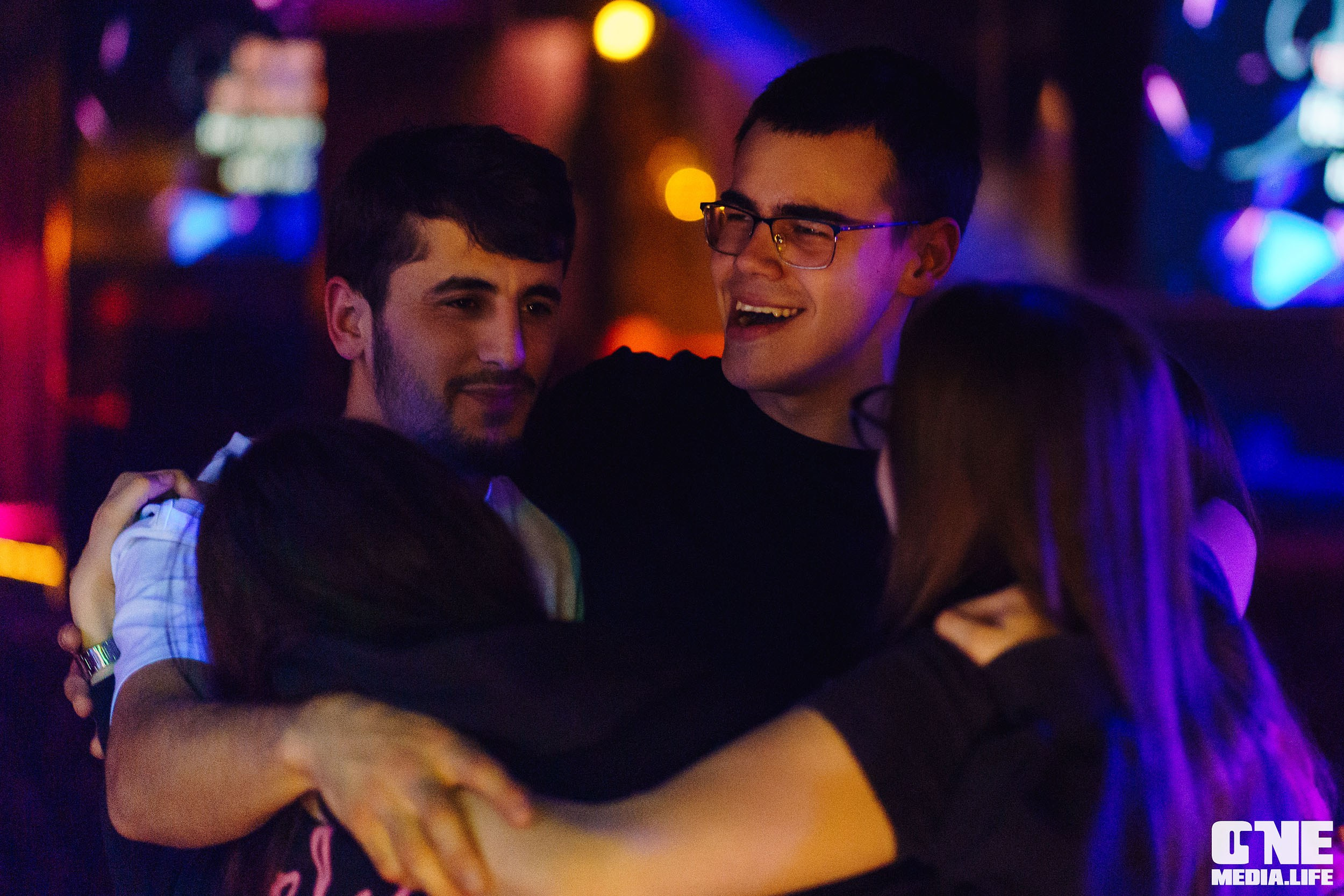 Фоторепортаж из караоке-клуба Эйфория. One Media Life: фоторепортажи, фотоотчеты с мероприятий и заведений