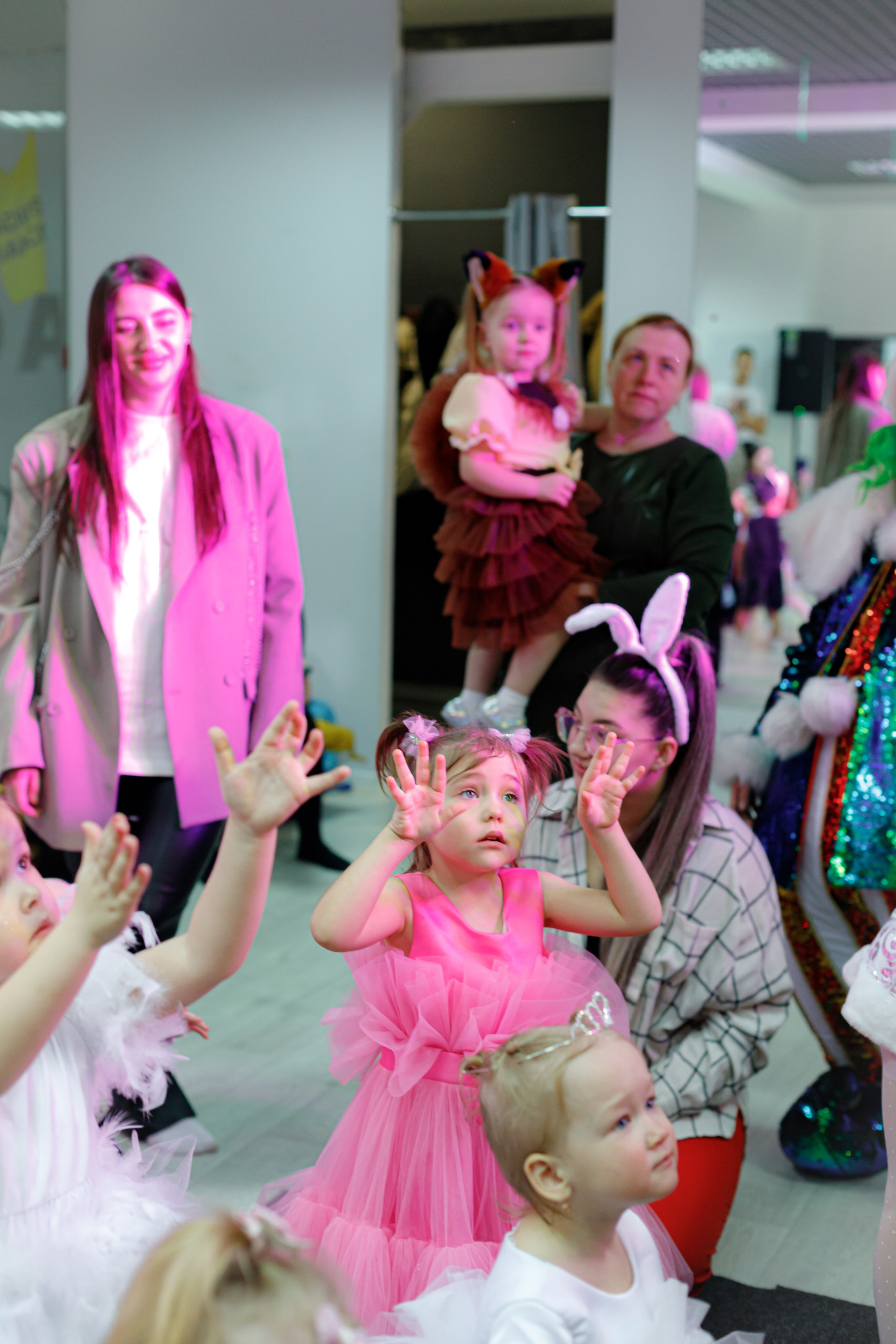 HAPPY NEW YEAR PART/3. Photokarish