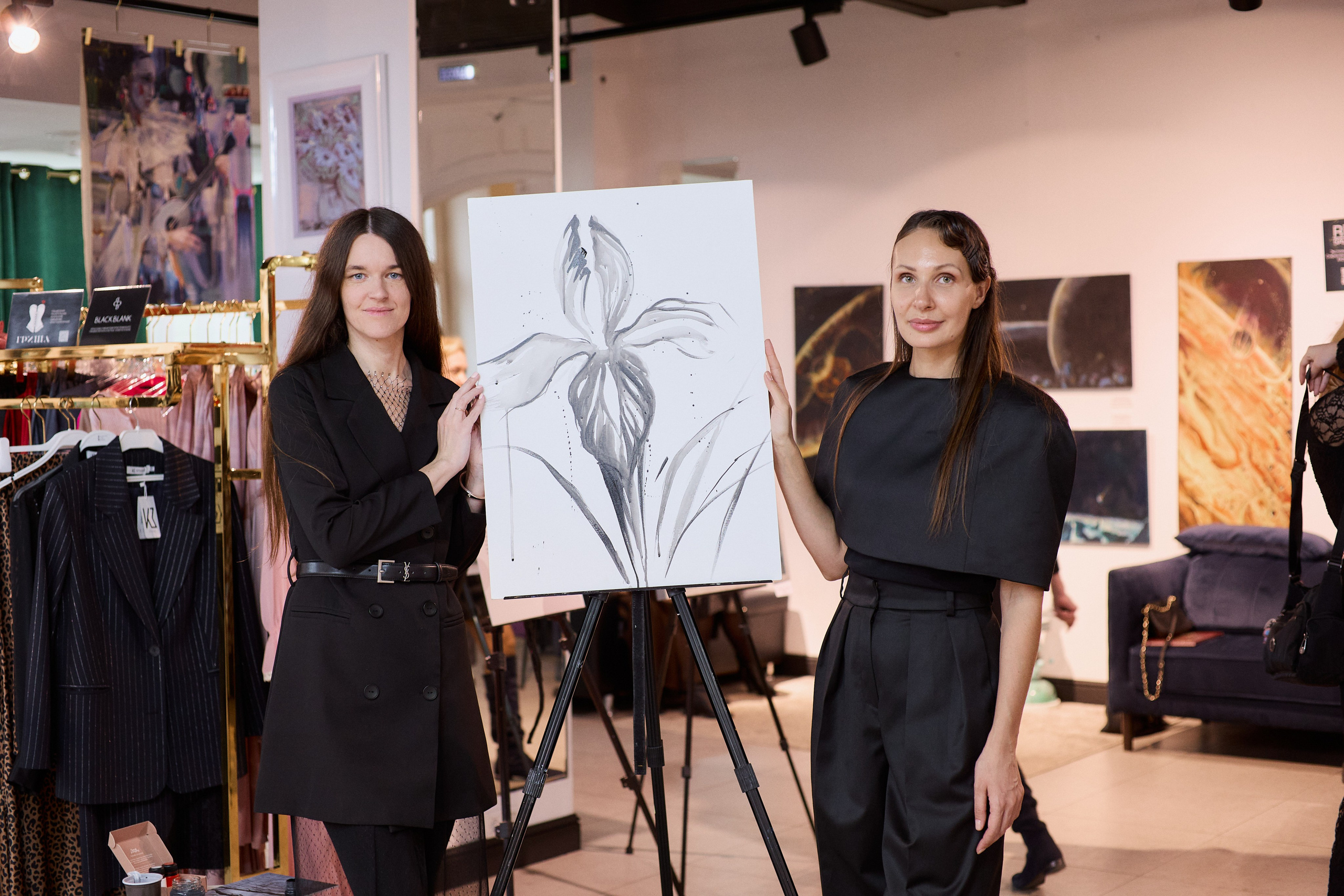 Рождение кода роскоши: коллаборация Empyreal Mary и Александры Надёжкиной. СВОИ. ФОТООТЧЕТЫ-СОБЫТИЯ-МЕСТА