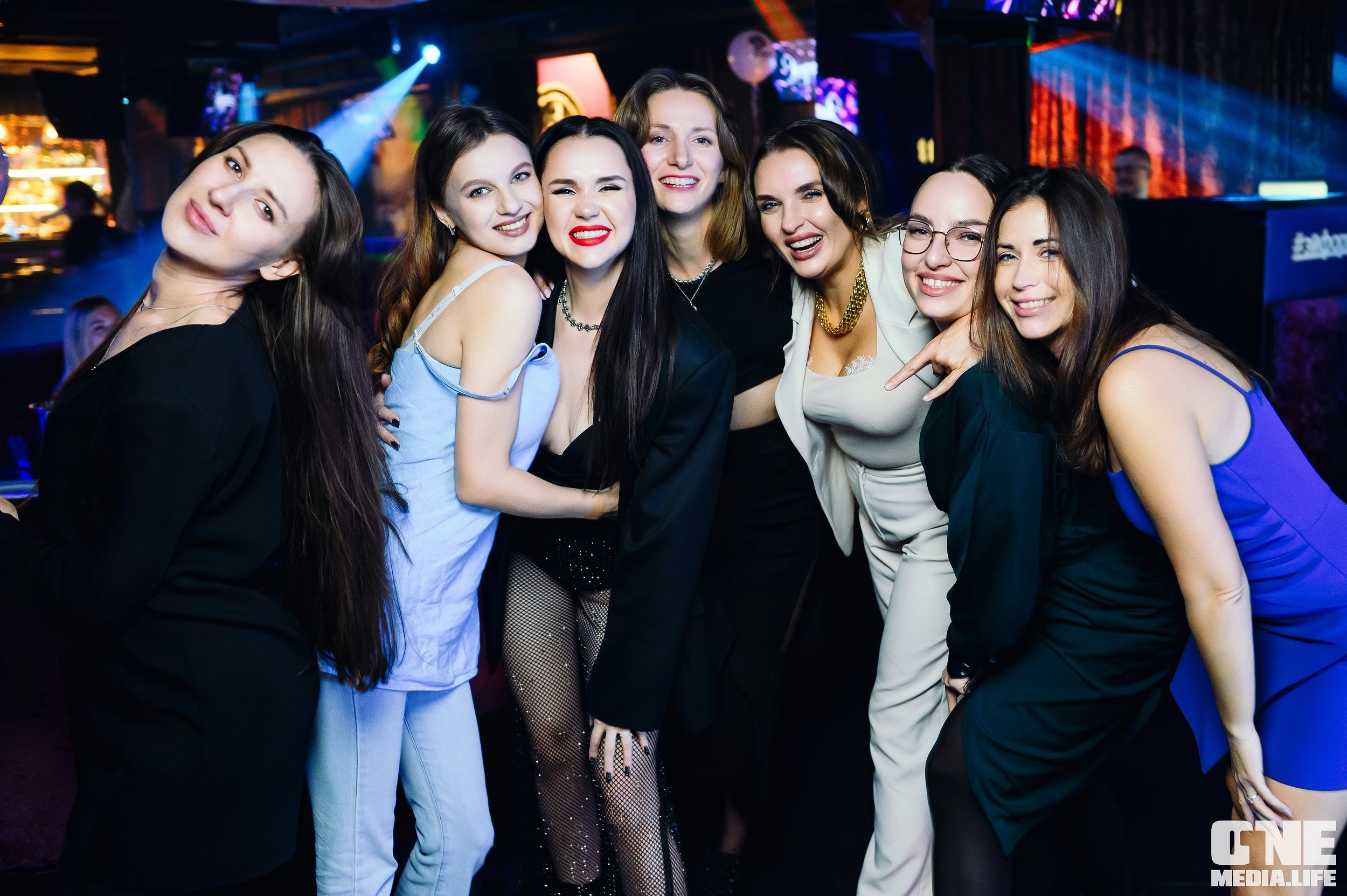 Фоторепортаж из караоке-клуба Эйфория. One Media Life: фоторепортажи, фотоотчеты с мероприятий и заведений