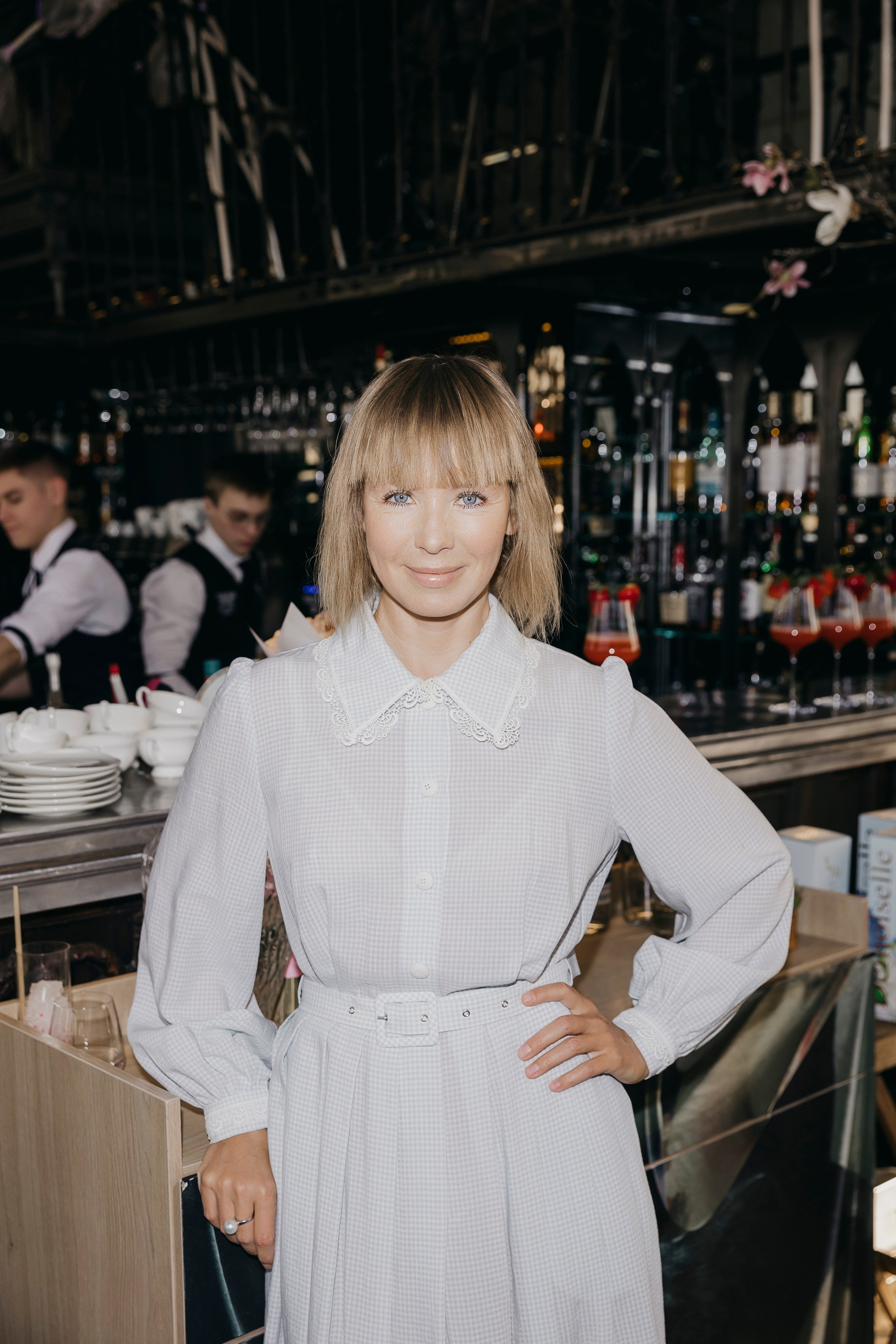 Виктория Газинская на весеннем бранче в ресторане Белый Кролик