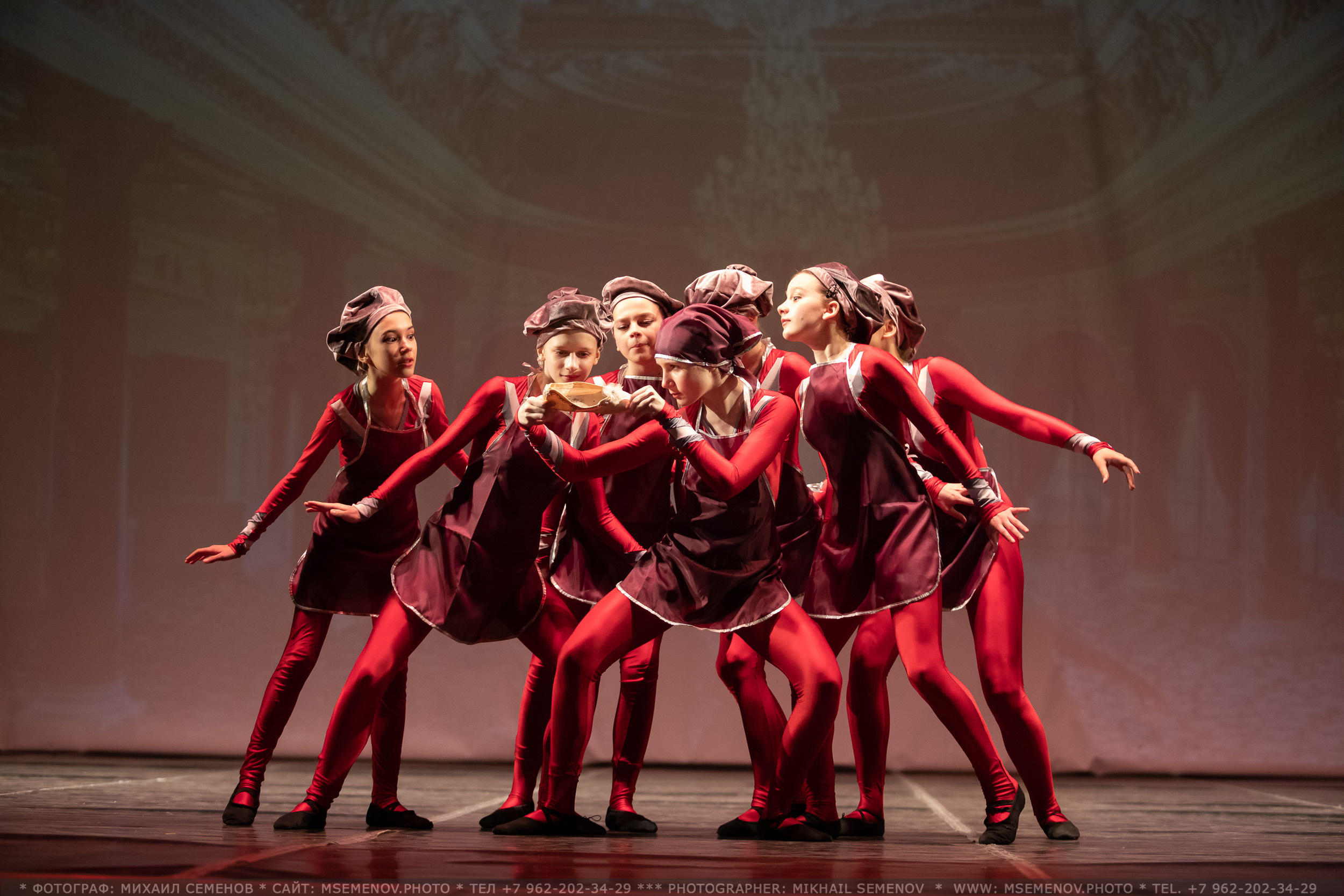 20.05.21 ОТКРЫТИЕ III ФЕСТИВАЛЯ ТАНЦА «МОЛОДОЙ БАЛЕТ ЕВРОПЫ», Балет «Золушка». Photographer for business Mikhail Semenov. Aqua photo studio, photo school