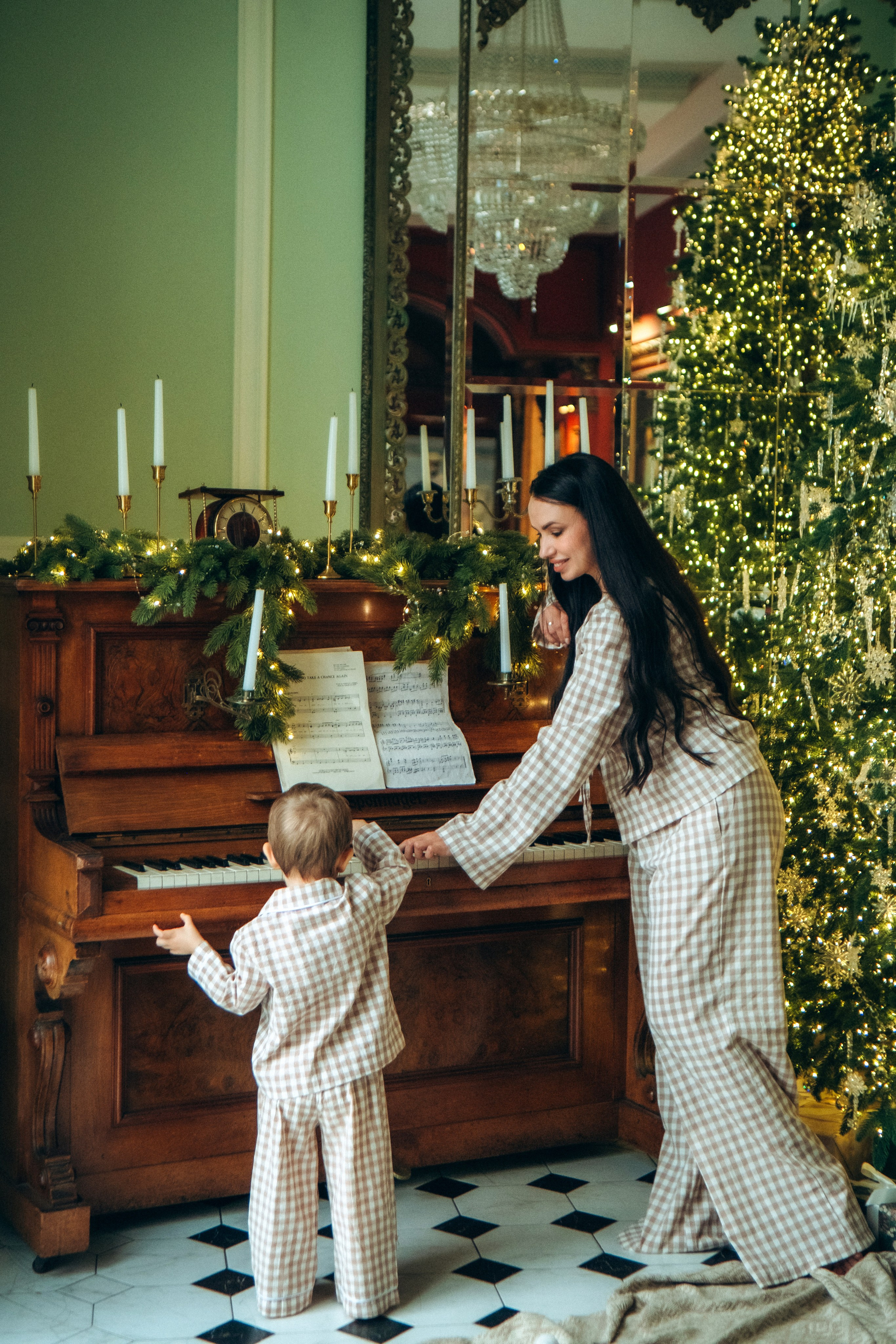 Семейная новогодняя фотосессия. Фотограф в Санкт-Петербурге Кристина Брянская