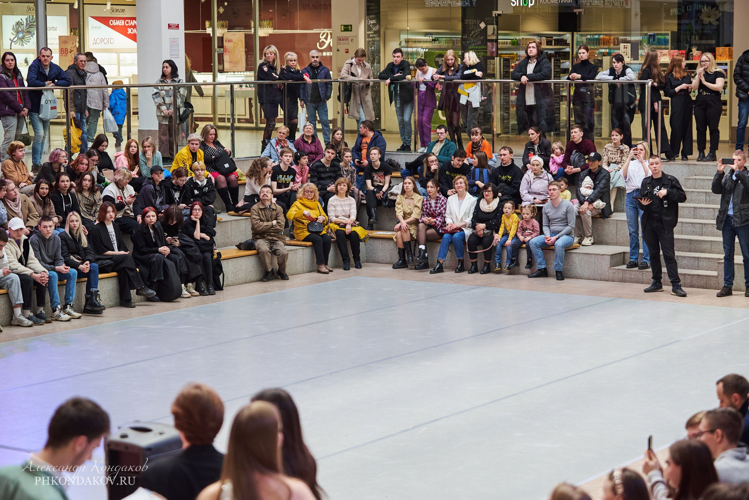 Открытие студенческой весны 2024 в г. Иваново. Фотограф в Иваново: Каталожная съемка одежды и постельного белья, Wildberries