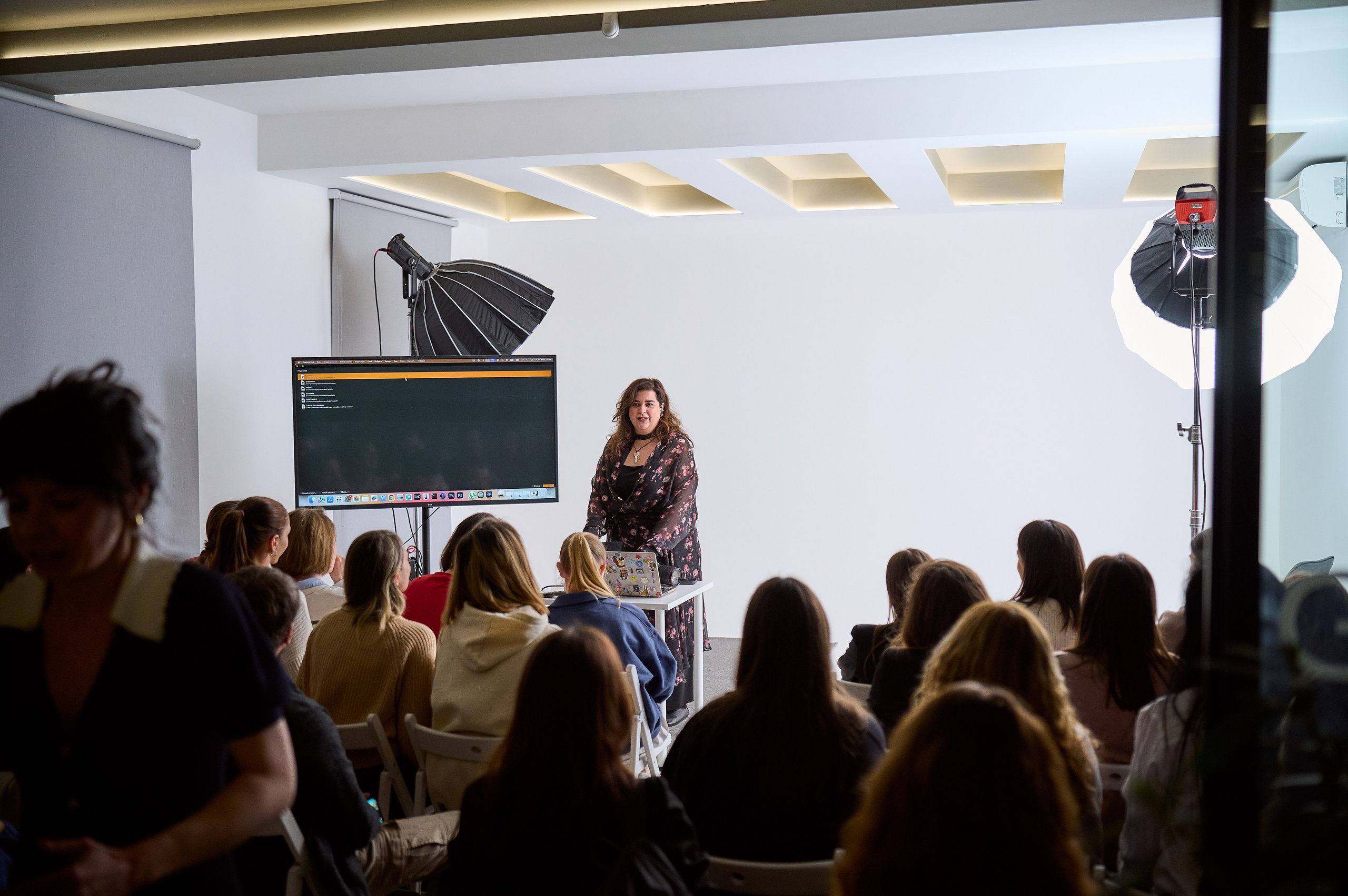 Открытие шоу-рума фототехники GET LENS. Профессиональный фотограф (Краснодар) Роман Гончаров