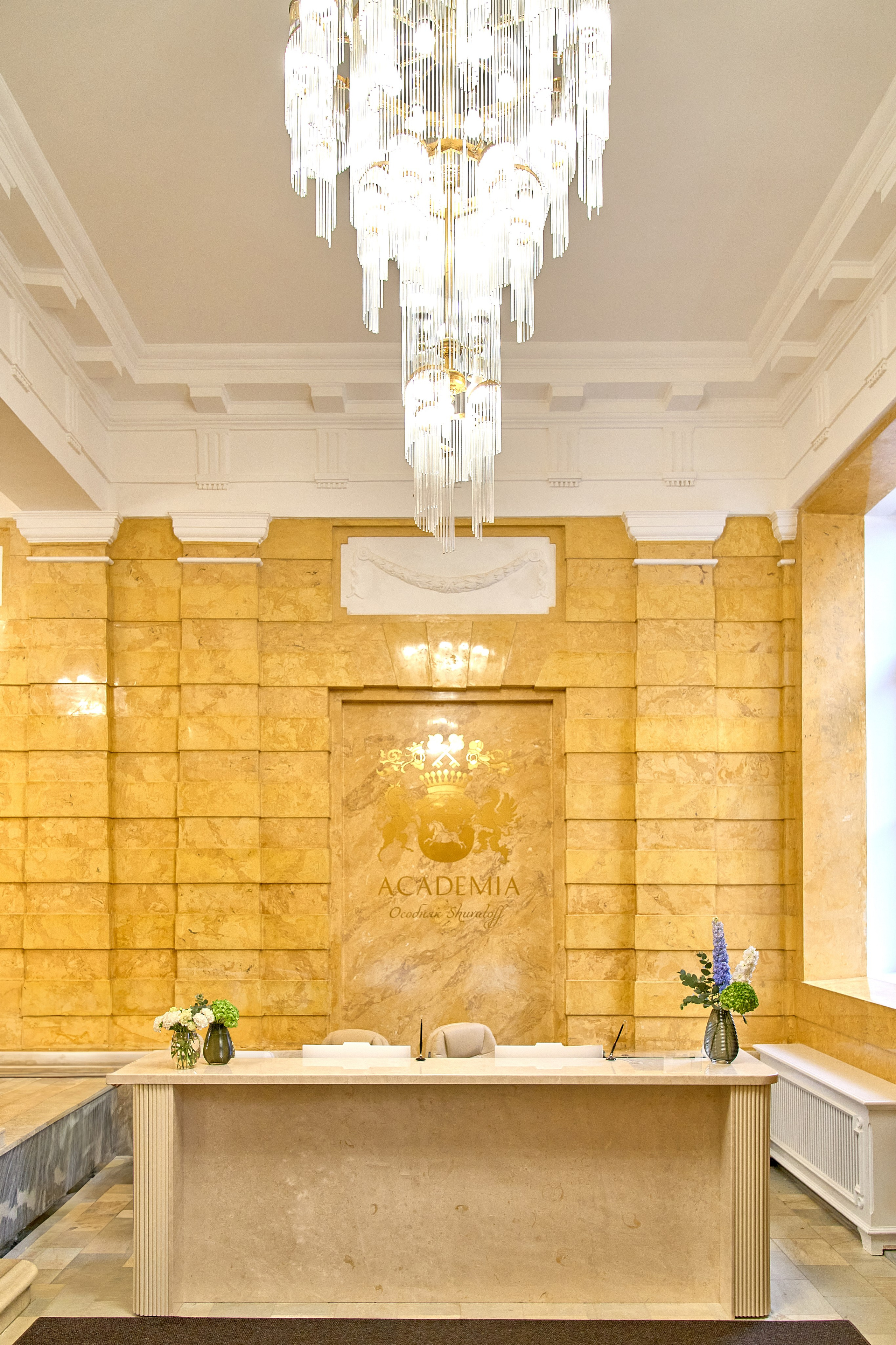 Бутик-отель ACADEMIA — ОСОБНЯК SHUVALOFF