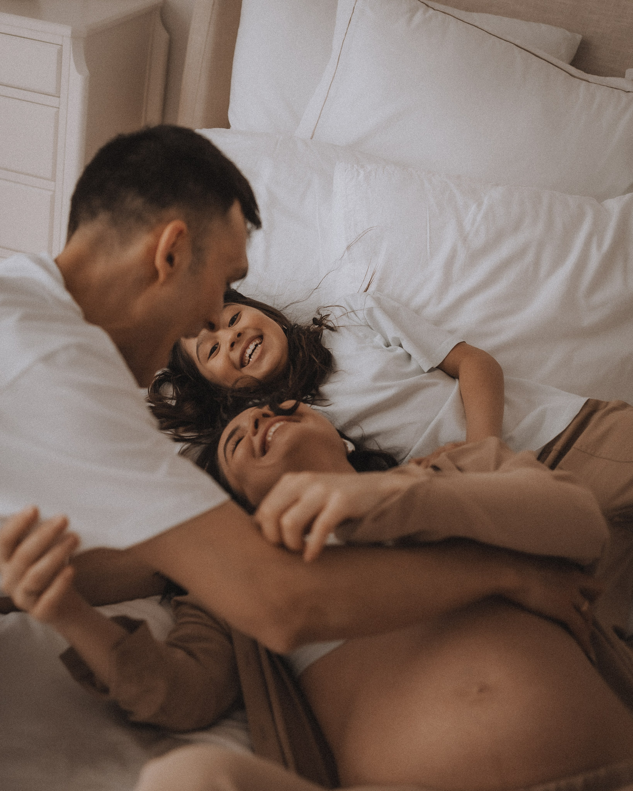 семейная фотосессия в студии с детьми в москве, детская фотосессия в фотостудии в москве, уютные нежные семейные фотосессии в москве, семейная беременная фотосессия в москве с детьми, фотосессия беременности с мужем в москве, светлые фотостудии в москве, стильные семейные фотосессии в москве, фотосессии в стиле lifestyle, фотосессии в стиле лайфстайл в москве, Семейная фотография в москве , семейный фотограф в москве , семейная фотосессия в москве , семья , детская фотография , фотограф , женский портрет , фотосессия , детский портрет , детский фотограф , lovestory , новогодняя фотосессия , детское фото , детская фотосессия , эмоциональные семейные фотосессии в москве, портретная фотография в москве, заказать семейный фотоальбом в москве