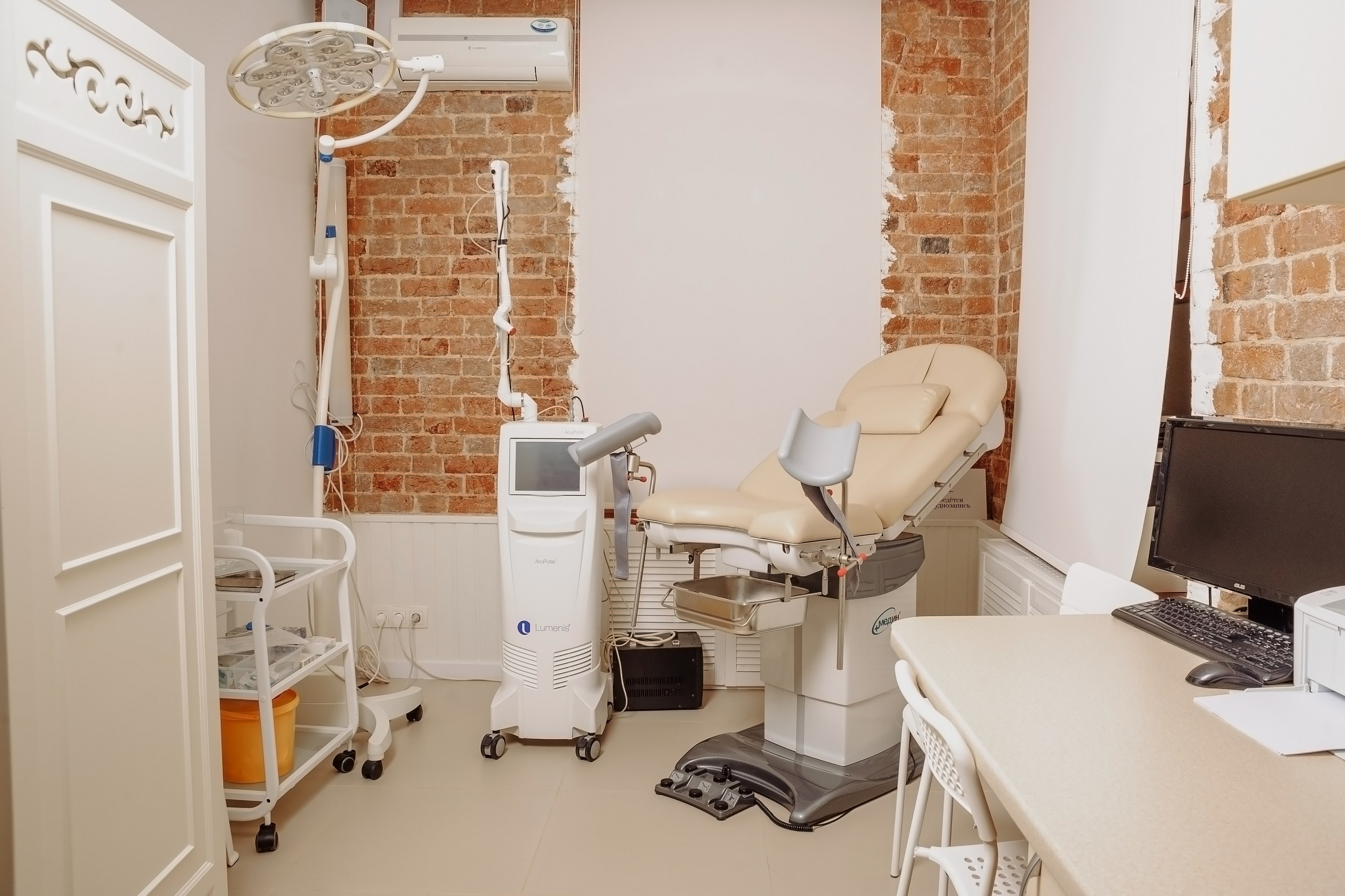 Косметологическая клиника «Луи де Флер». Фотограф в Екатеринбурге Артём Зайнетдинов