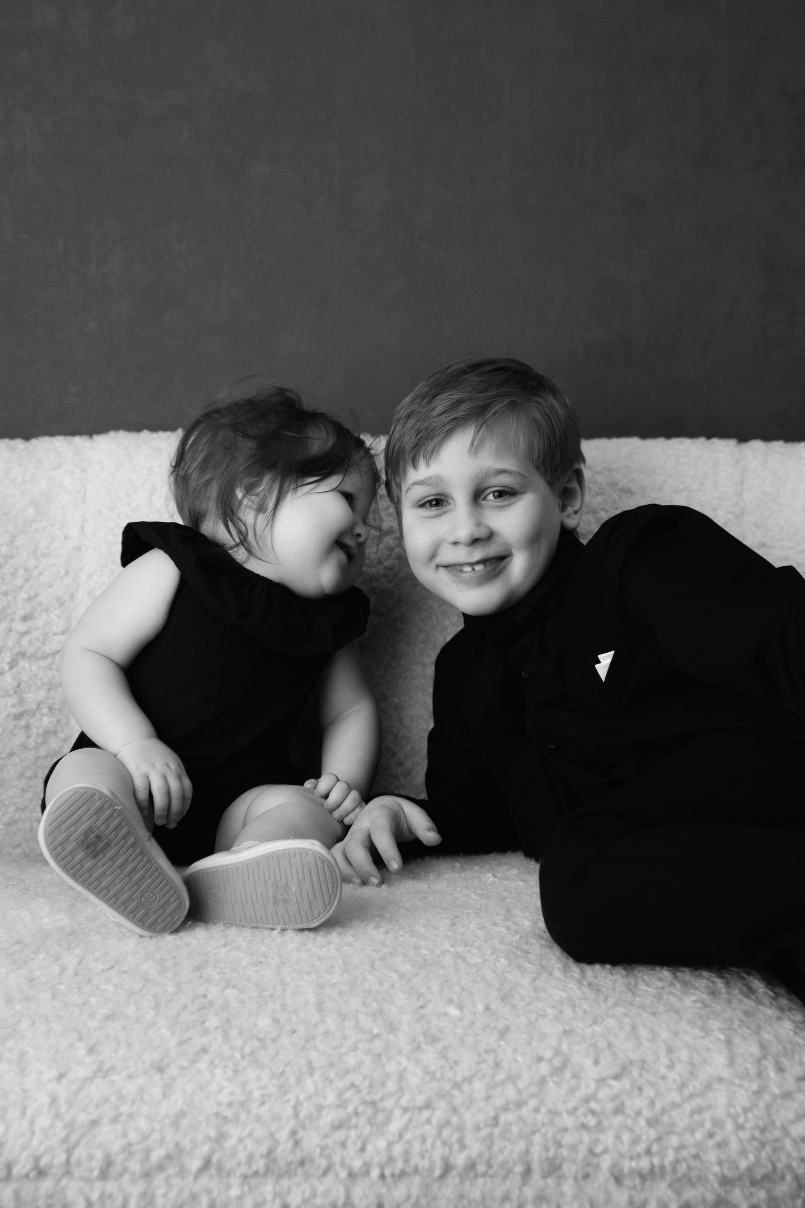 Съемка мальчика 7 лет с сестрой. Фотограф новорожденных, детский фотограф Москва.Семейная съемка Москва. Семенова Анна